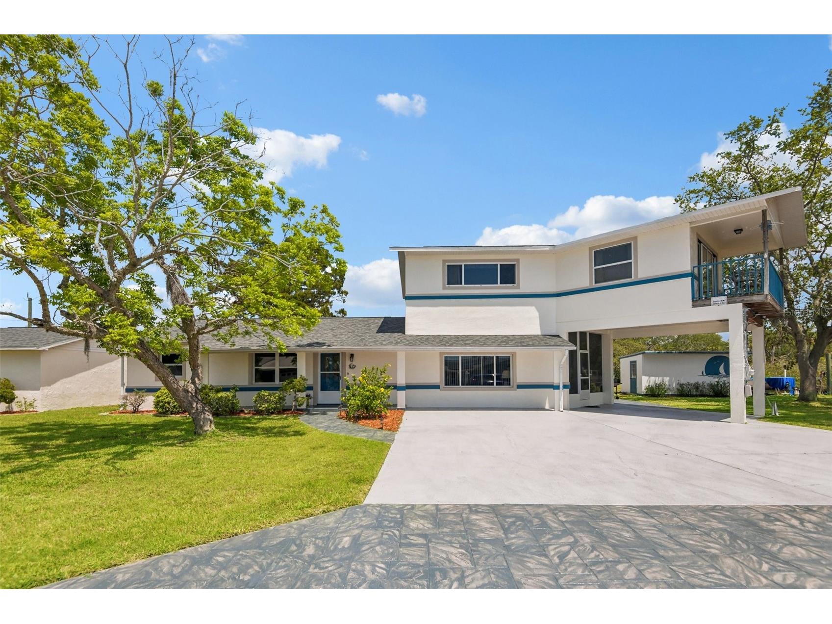 8212 Hayward Lane Port Richey FL 34668 - GULF & MILLERS BAYOU W7885624 image2