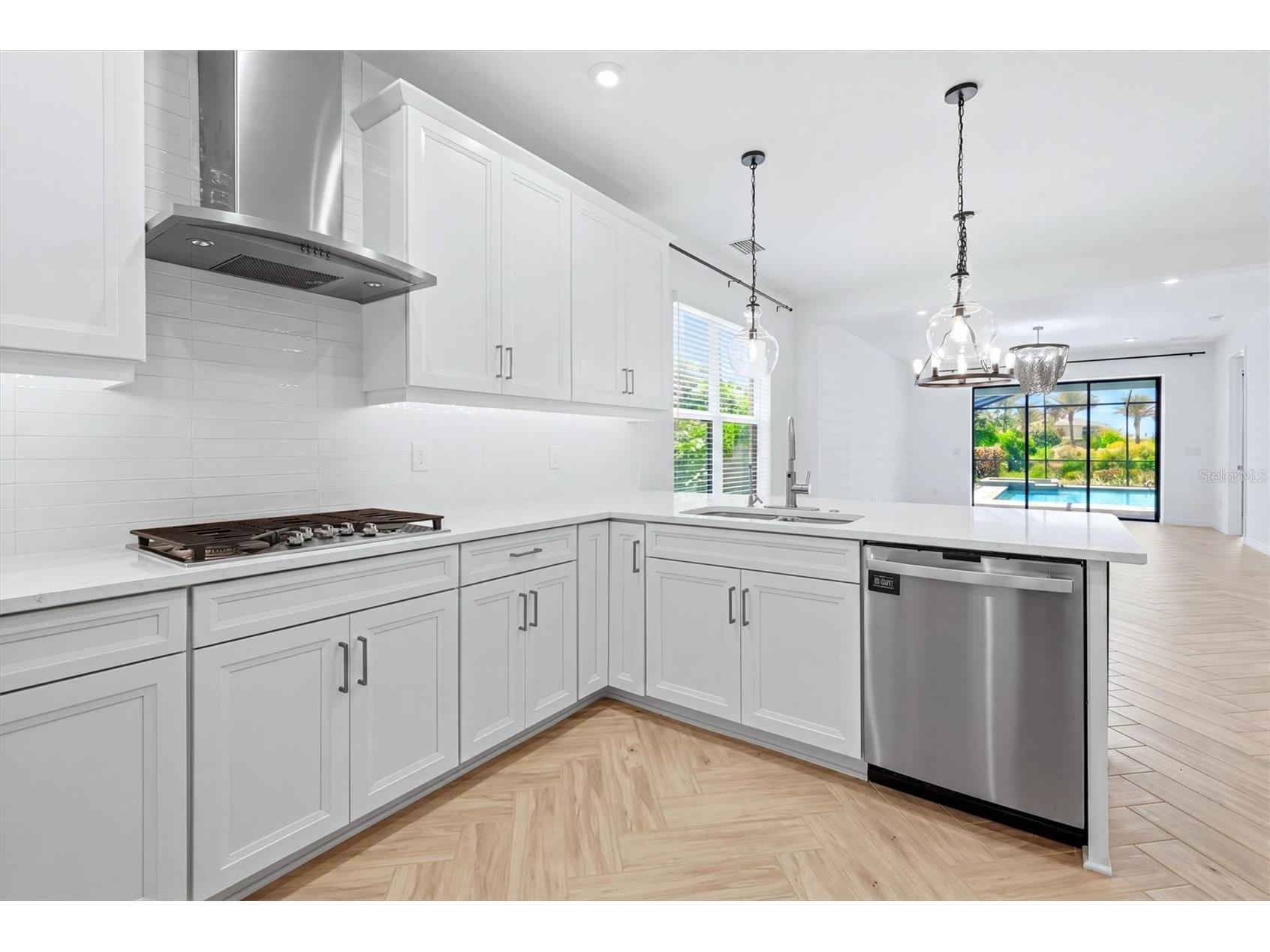 8212 Shooting Star Rd Sarasota FL 34241 A4695016 image18