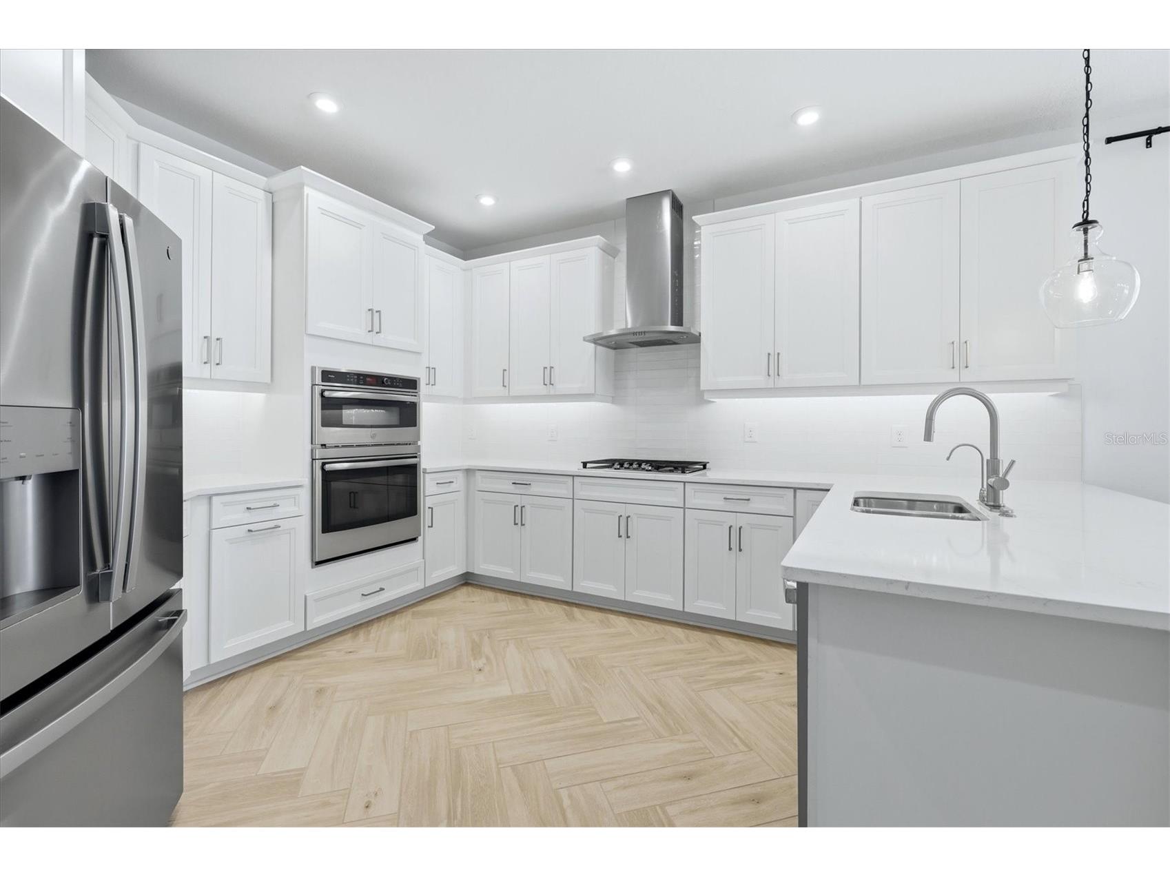 8212 Shooting Star Rd Sarasota FL 34241 A4695016 image19