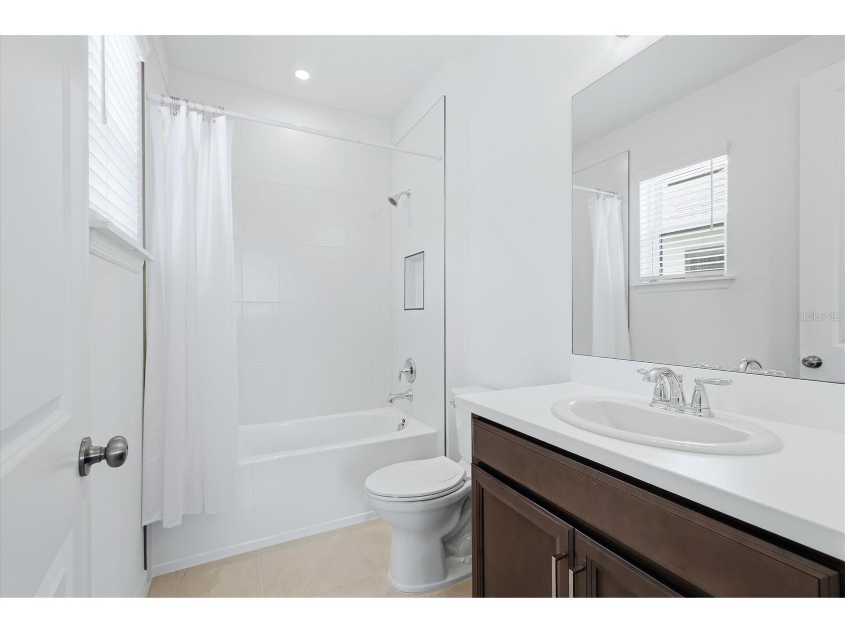 8212 Shooting Star Rd Sarasota FL 34241 A4695016 image44