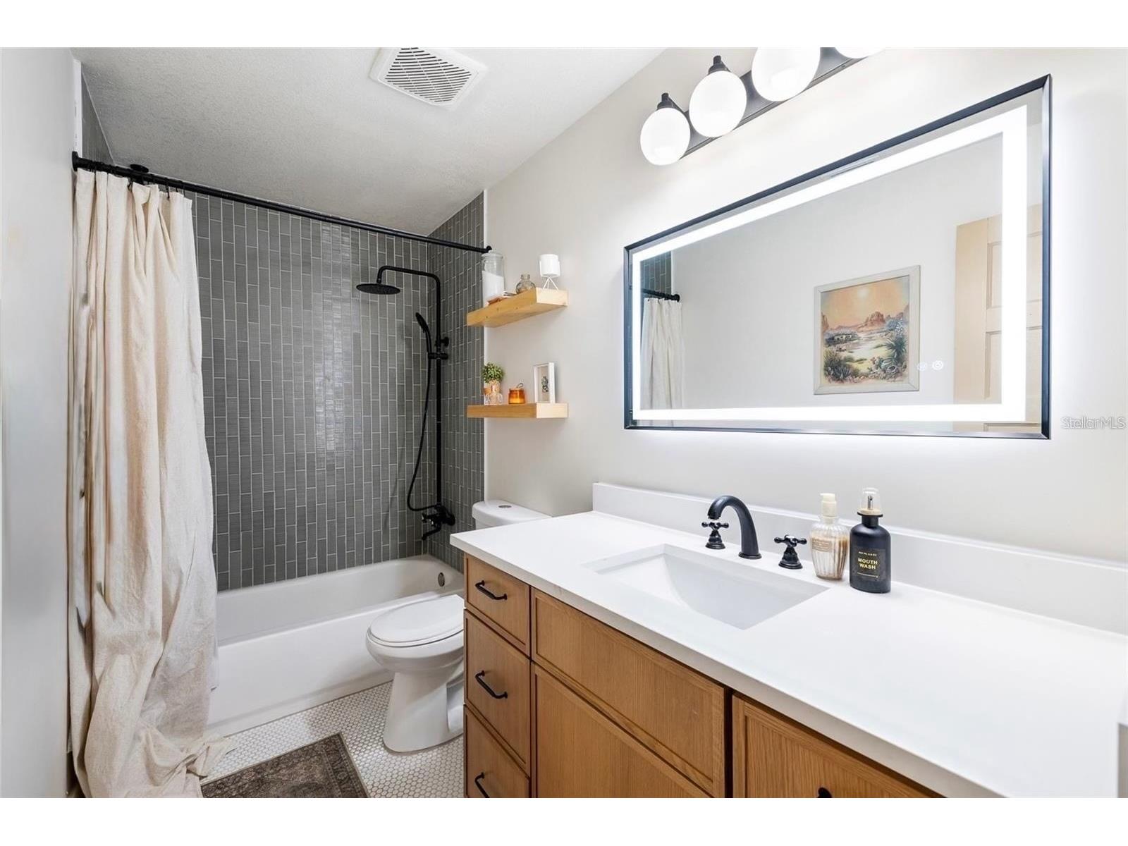 8212 Sunny Vale Place Tampa FL 33615 TB8507607 image26