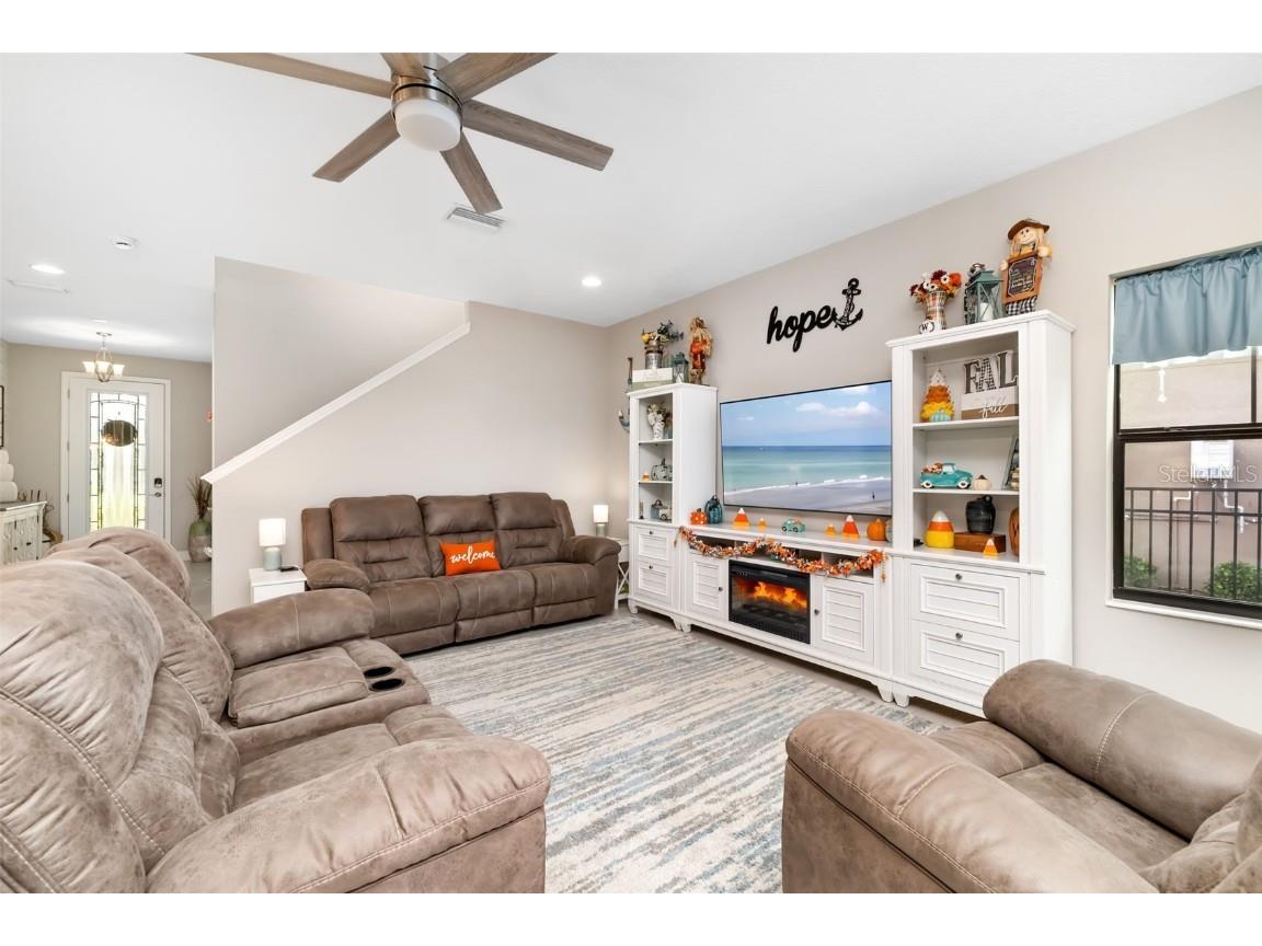 8213 Carrhill Place Parrish FL 34219 TB8434833 image20