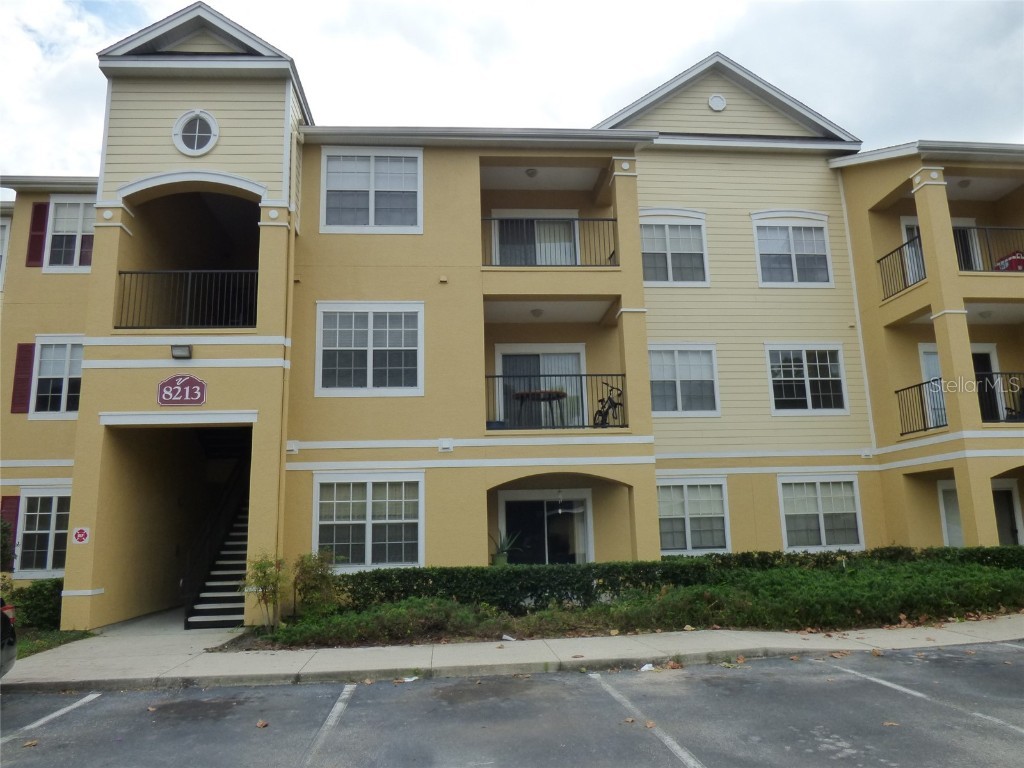 8213 Claire Ann Drive #306 Orlando FL 32825 O6199232 image1