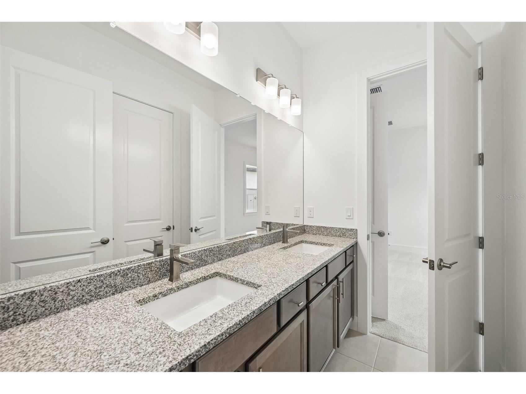 8213 Golden Beach Court Parrish FL 34219 TB8501809 image32