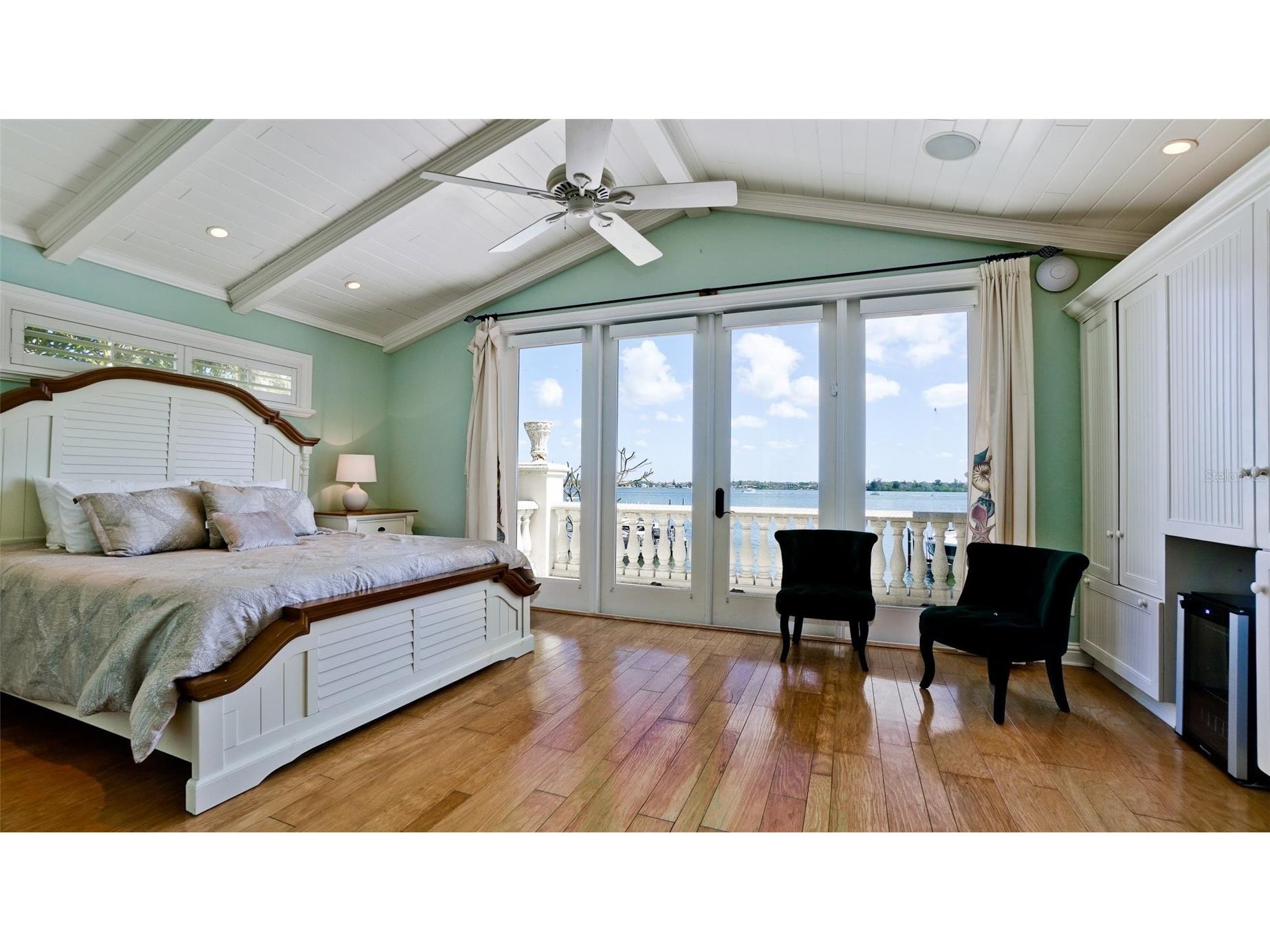 8213 Midnight Pass Road Sarasota FL 34242 A4686208 image36