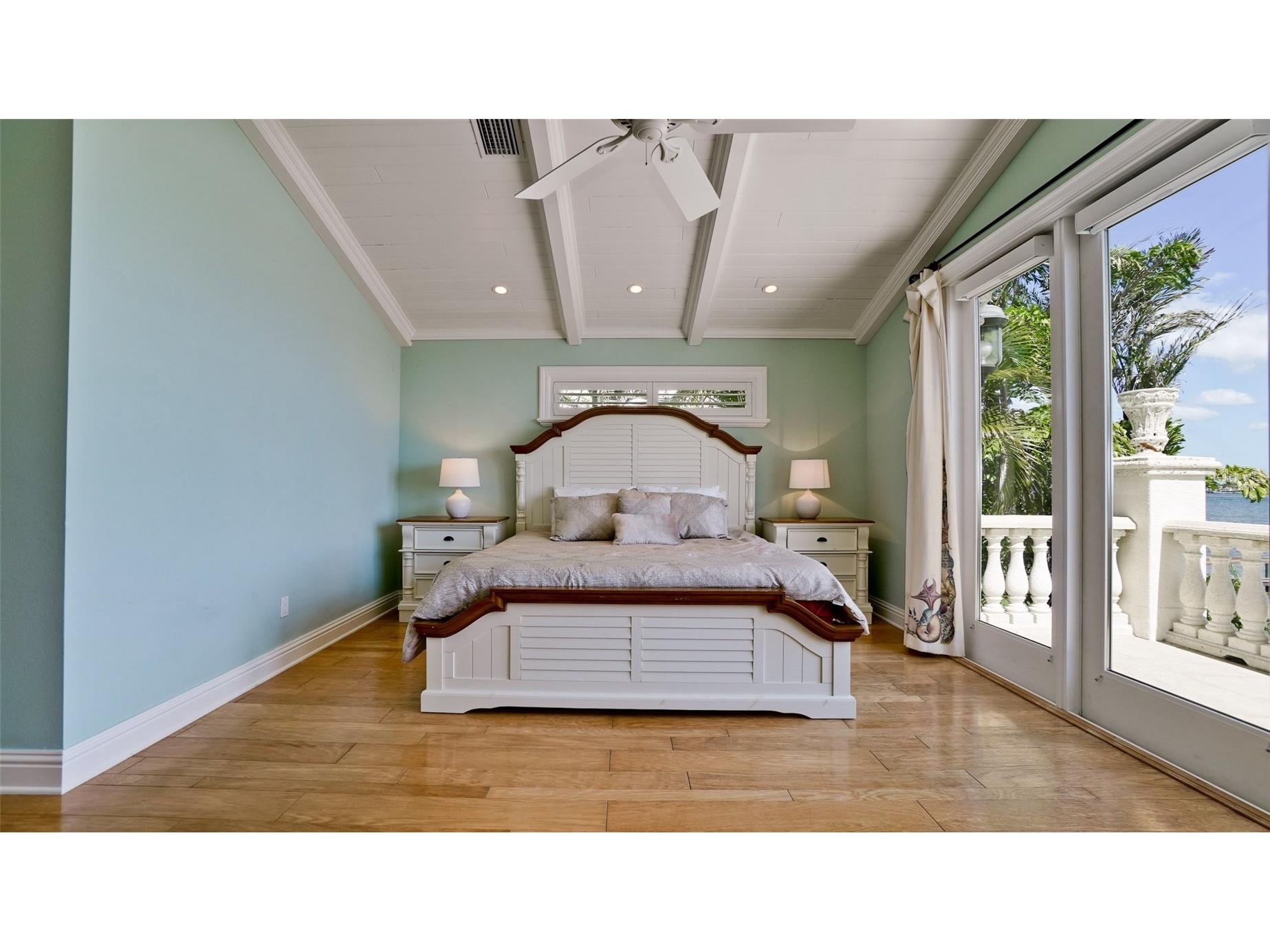 8213 Midnight Pass Road Sarasota FL 34242 A4686208 image38