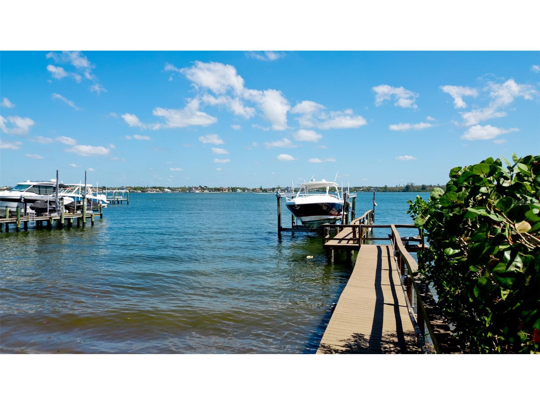8213 Midnight Pass Road Sarasota FL 34242 A4686208 image47