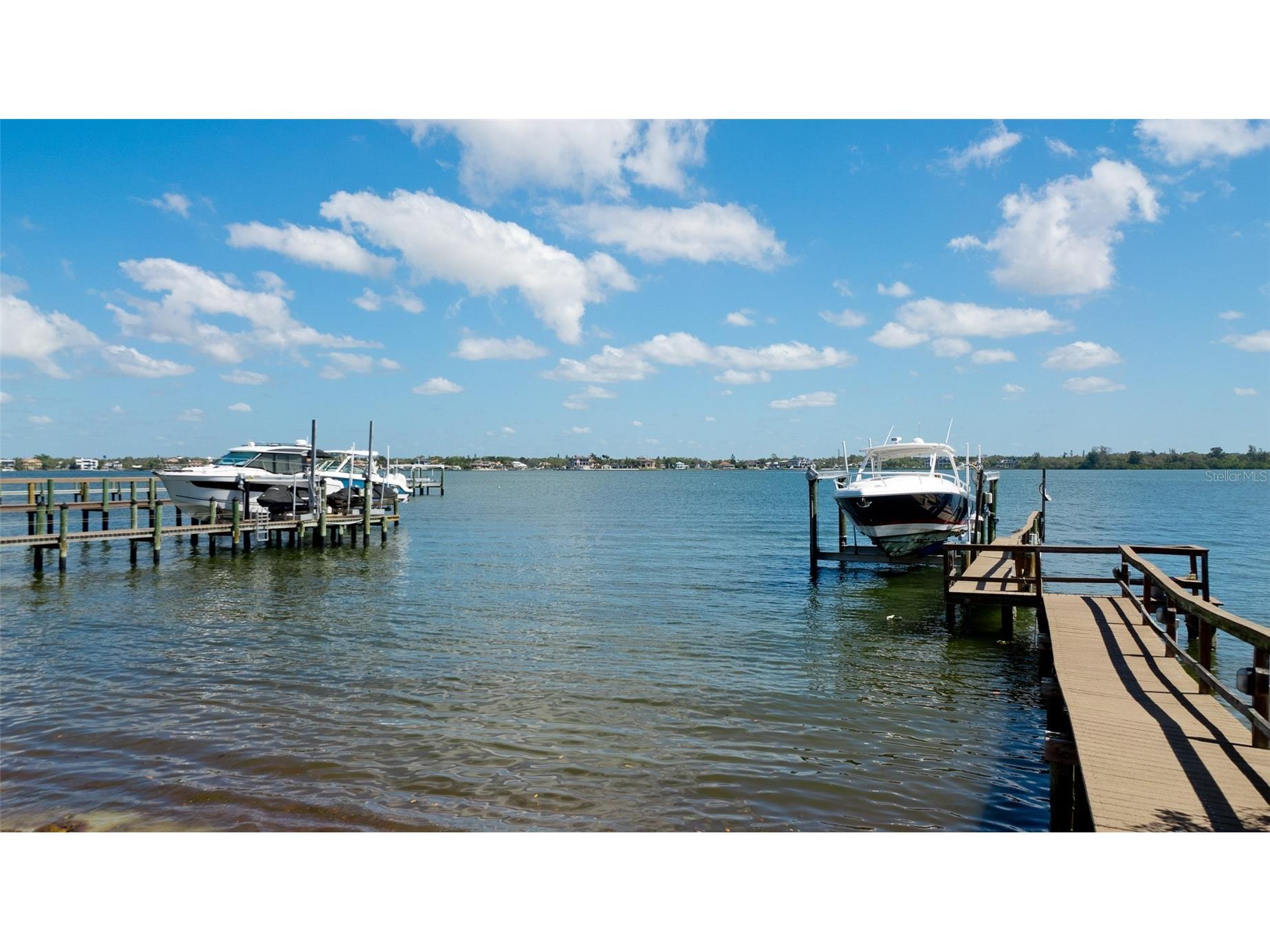 8213 Midnight Pass Road Sarasota FL 34242 A4686208 image49