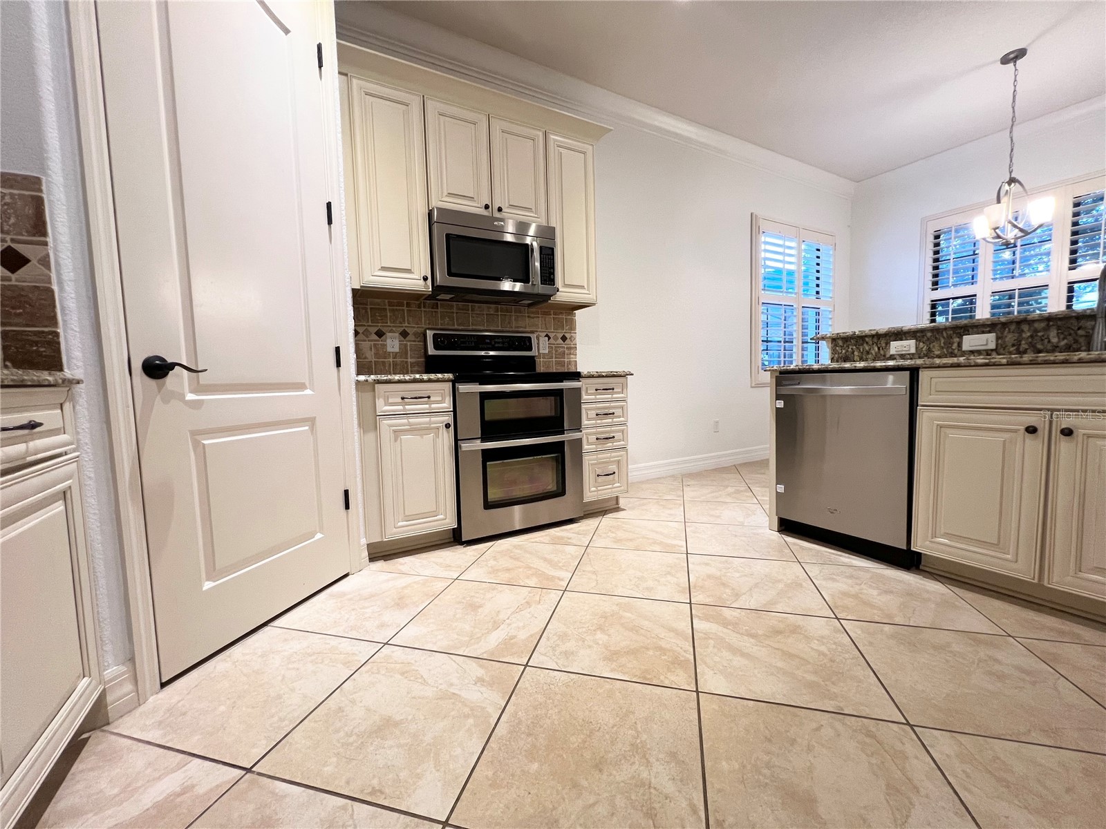 8213 Prestbury Drive Orlando FL 32832 O6404273 image10