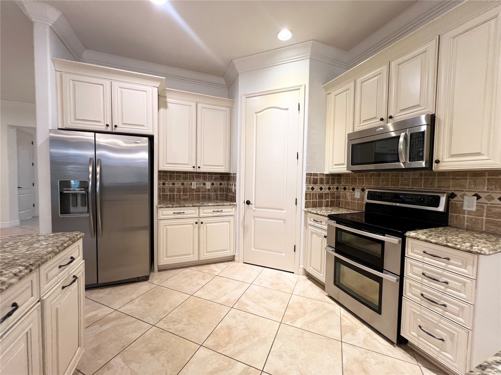 8213 Prestbury Drive Orlando FL 32832 O6404273 image13
