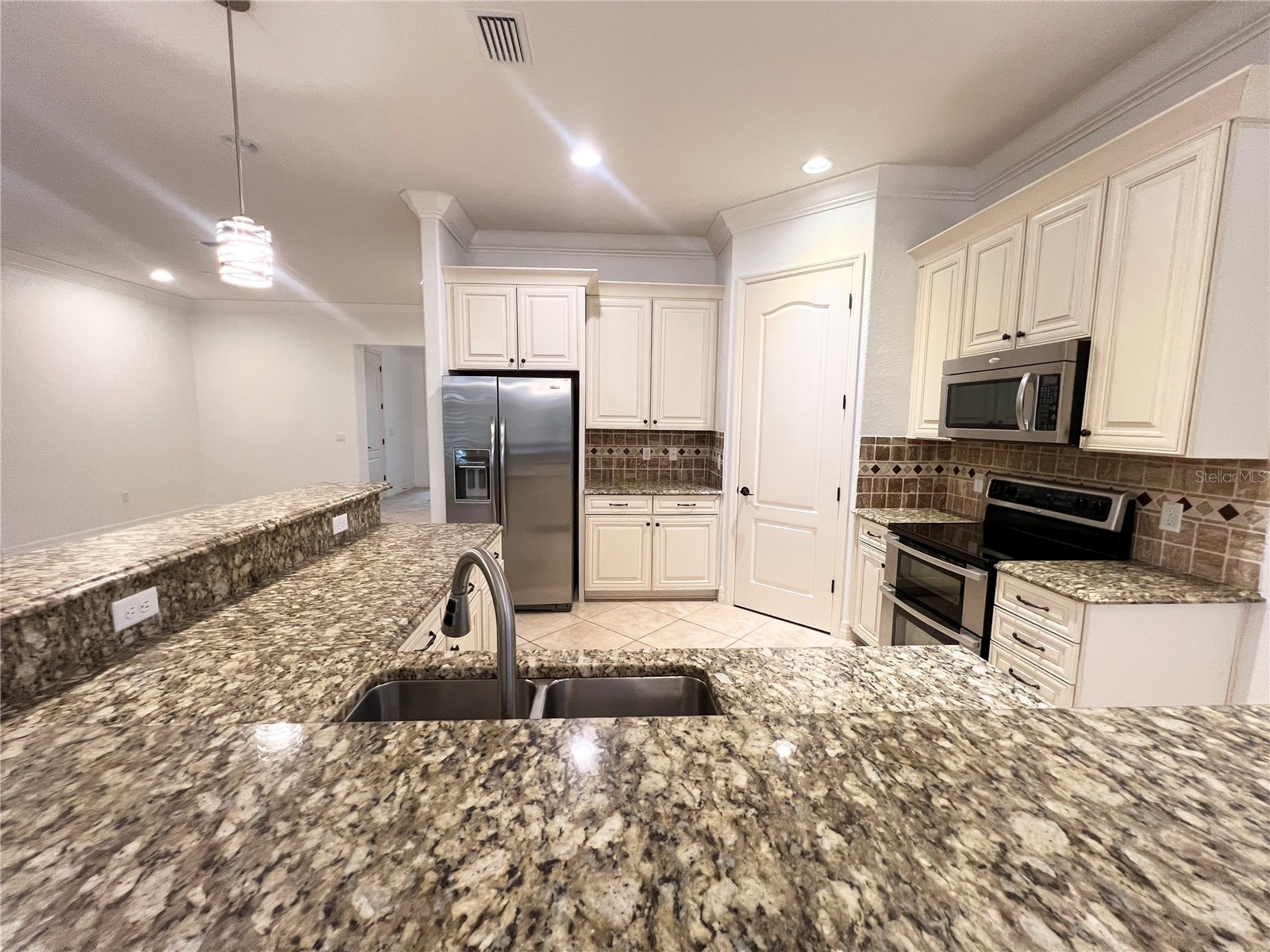 8213 Prestbury Drive Orlando FL 32832 O6404273 image14