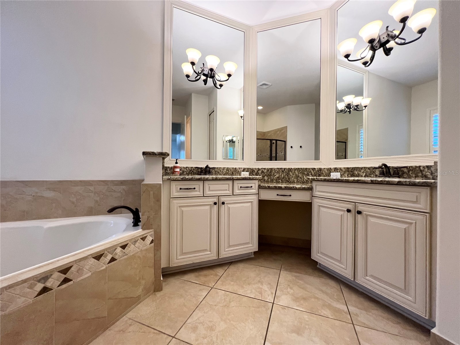 8213 Prestbury Drive Orlando FL 32832 O6404273 image22