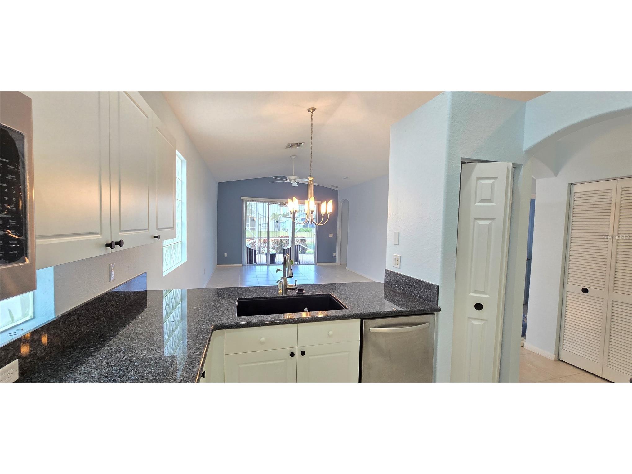 8214 Bellafiore Way Boynton Beach FL 33472 TB8485284 image5