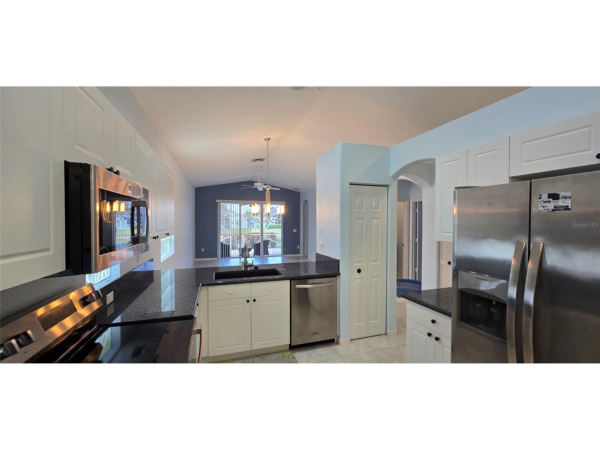 8214 Bellafiore Way Boynton Beach FL 33472 TB8485284 image6