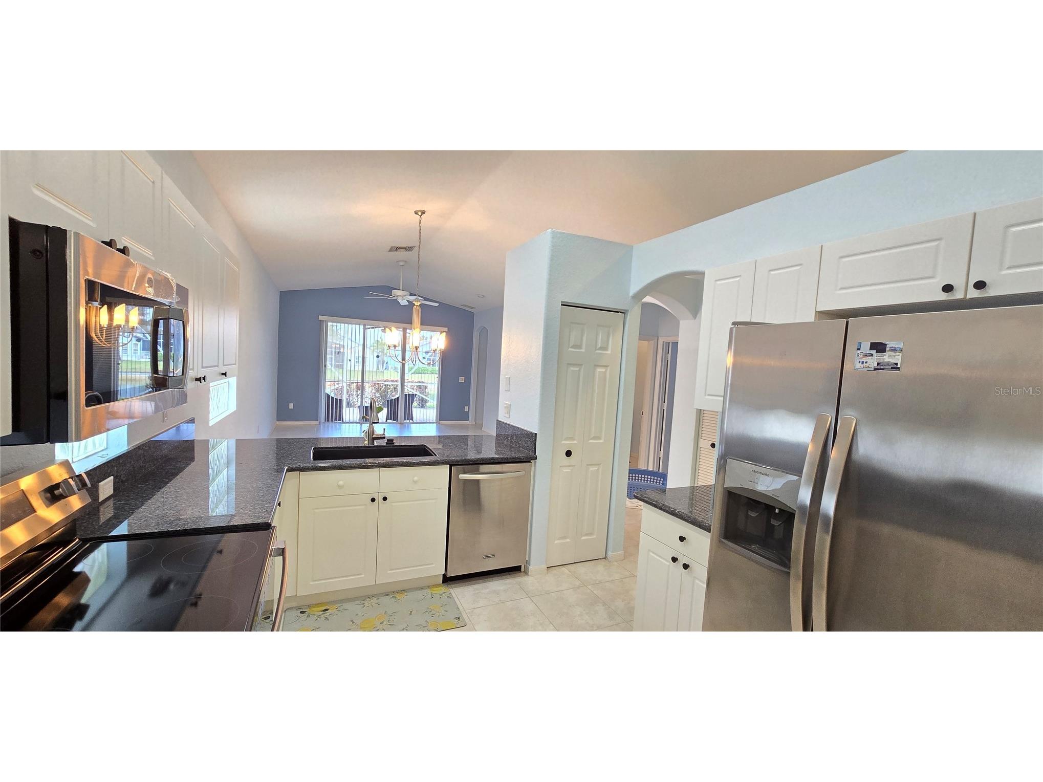 8214 Bellafiore Way Boynton Beach FL 33472 TB8485284 image7