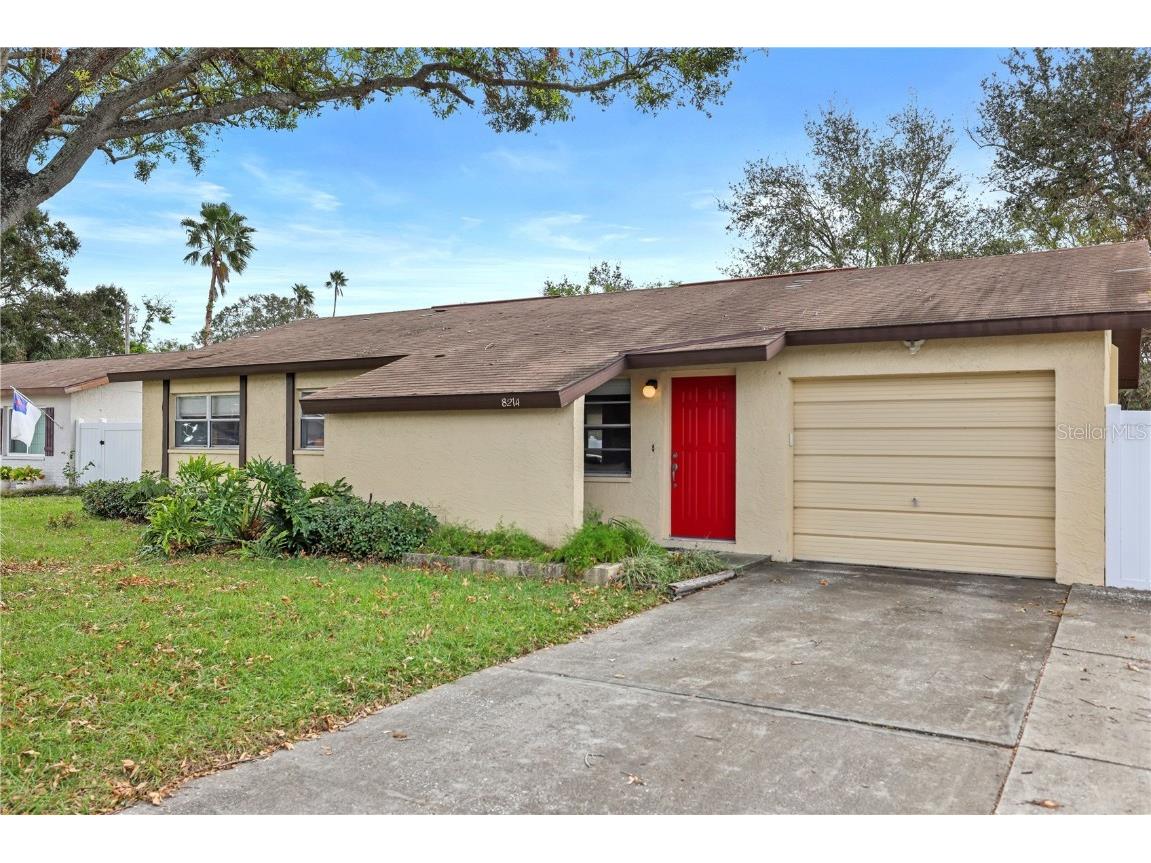 8214 Denise Drive Seminole FL 33777 TB8318668 image1