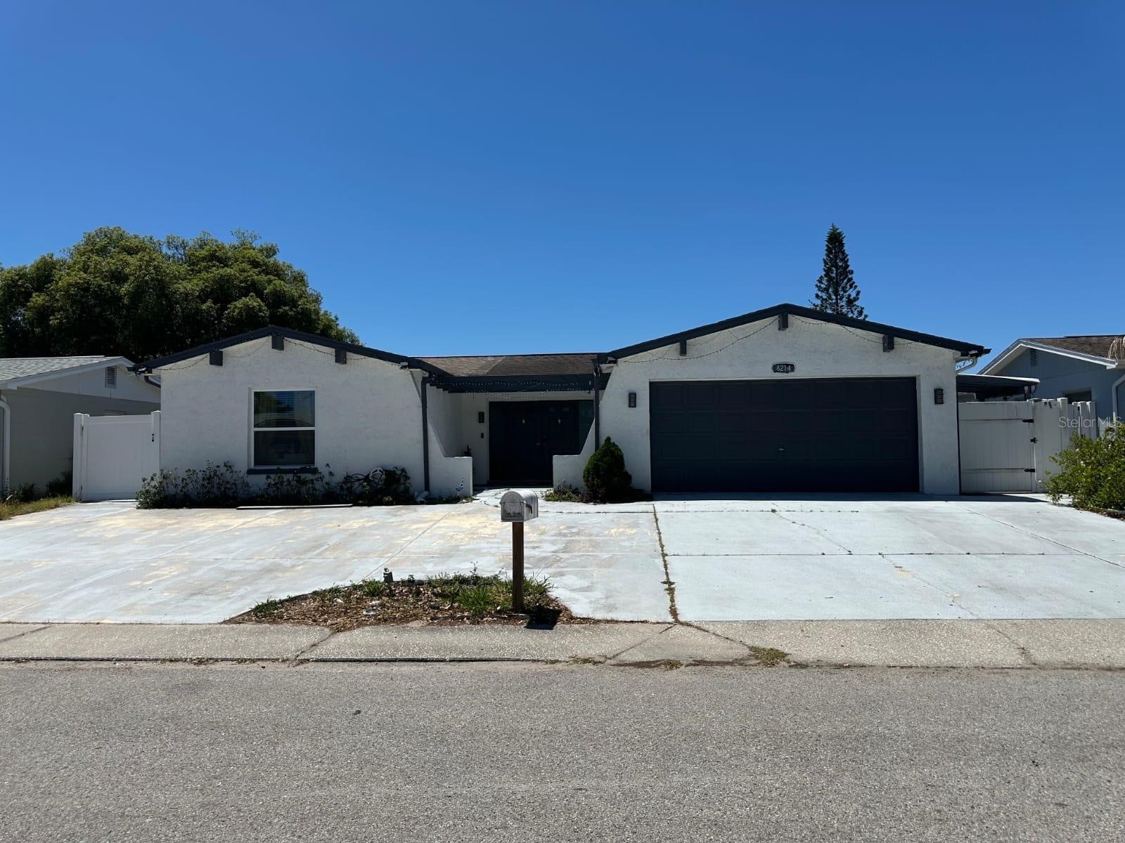 8214 Hixton Drive Port Richey FL 34668 TB8506316 image1