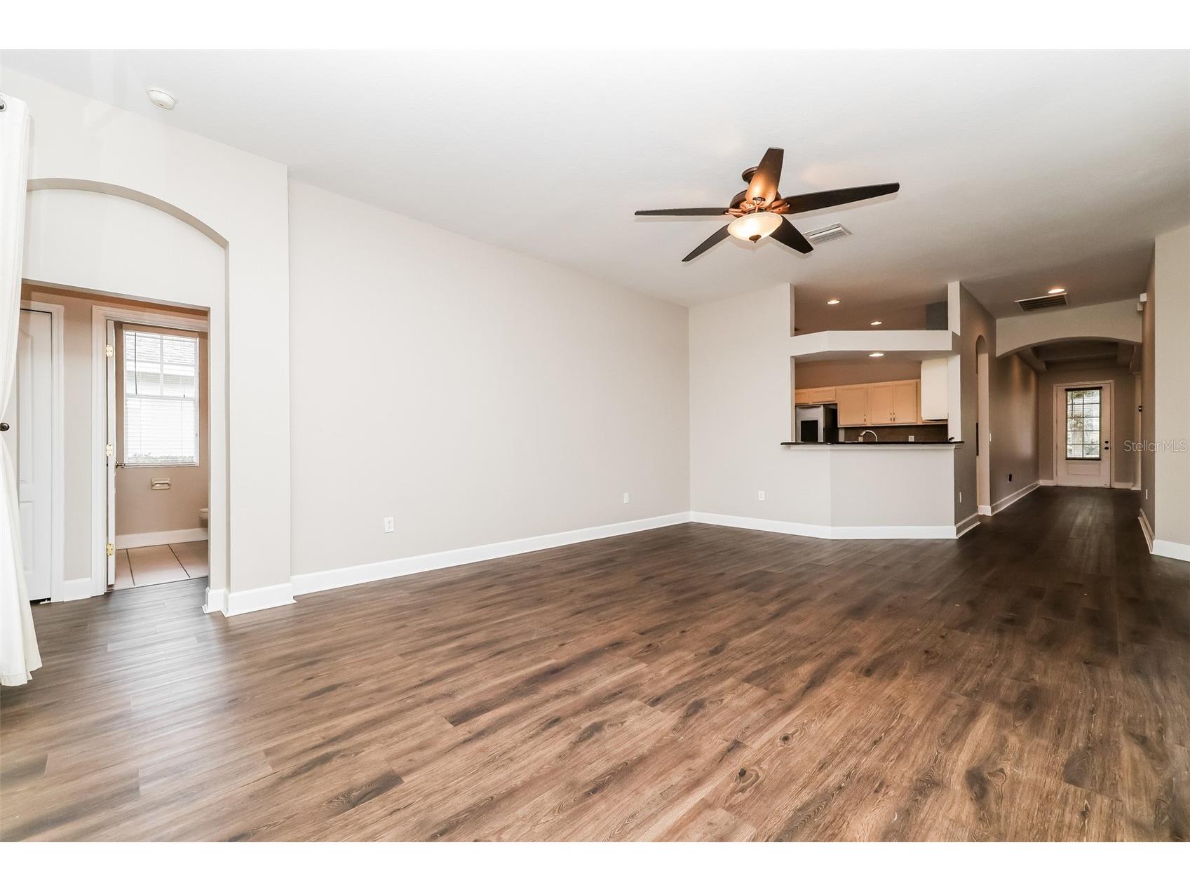 8214 Lagerfeld Drive Land O Lakes FL 34637 TB8485924 image5