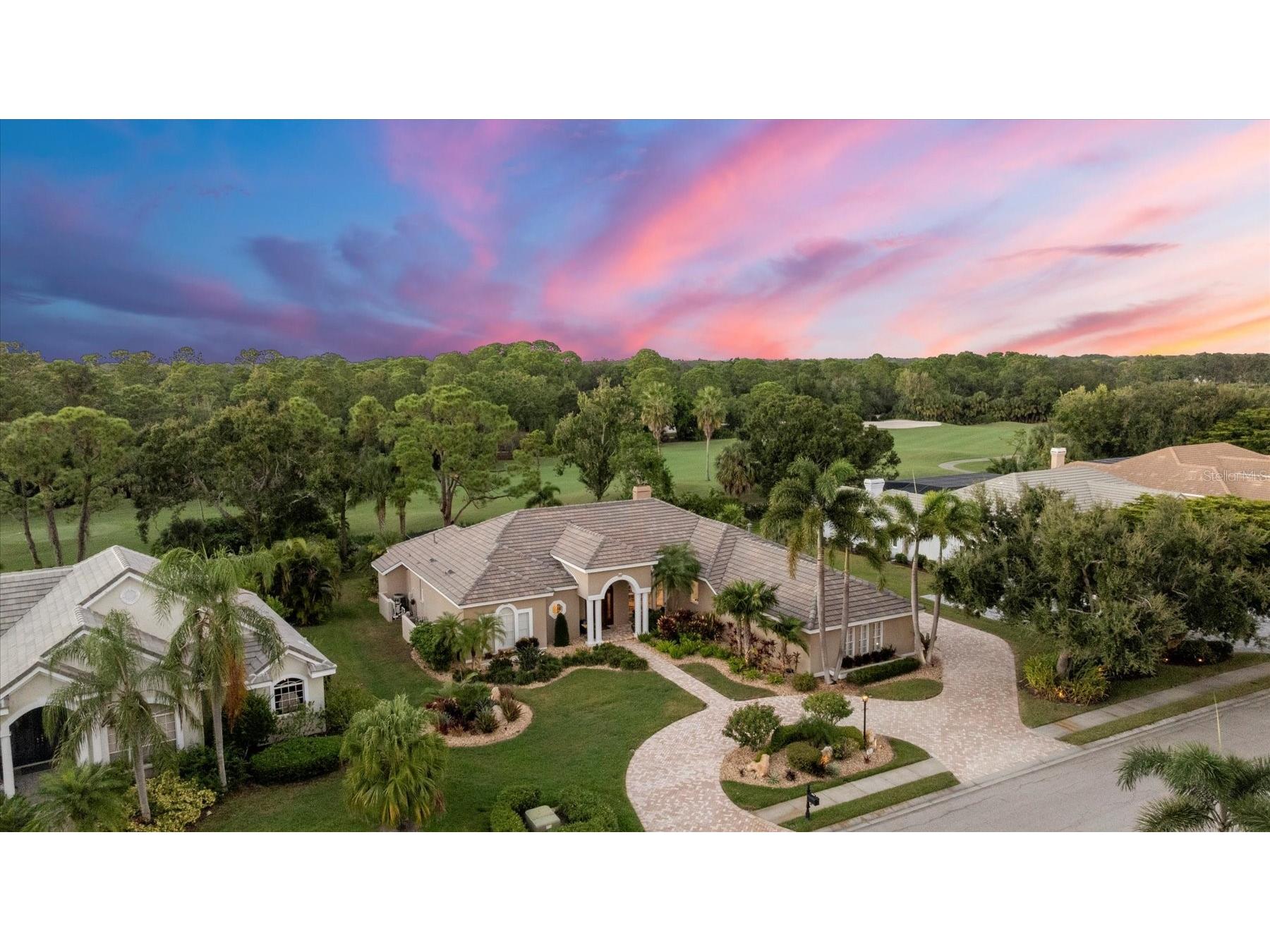 8214 Regents Court University Park FL 34201 A4665262 image1