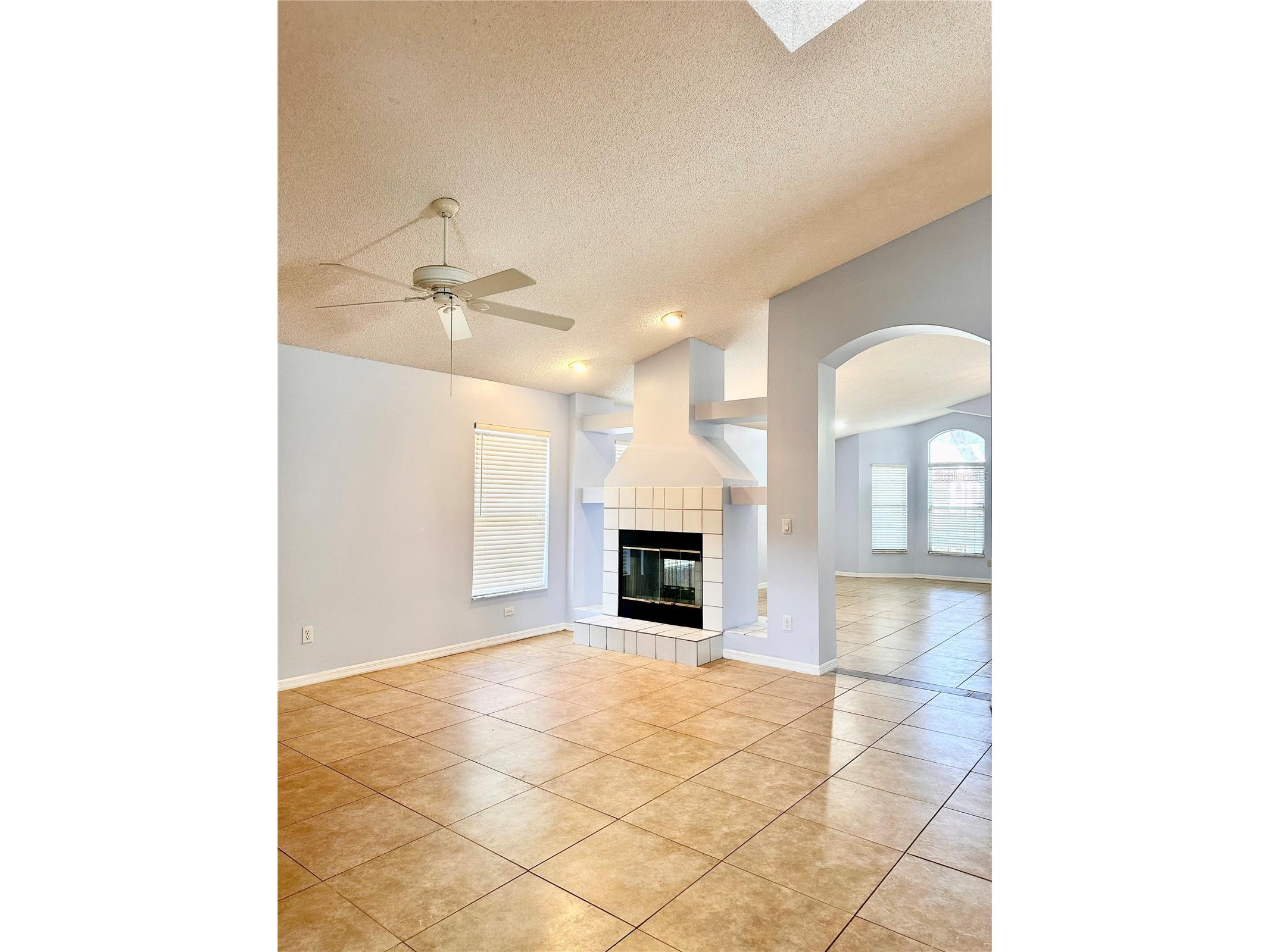 8214 Woodsworth Drive Orlando FL 32817 O6404310 image4