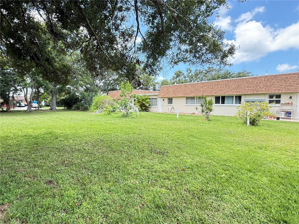 8215 Burgundy Drive N #8215 Pinellas Park FL 33781 TB8408579 image25