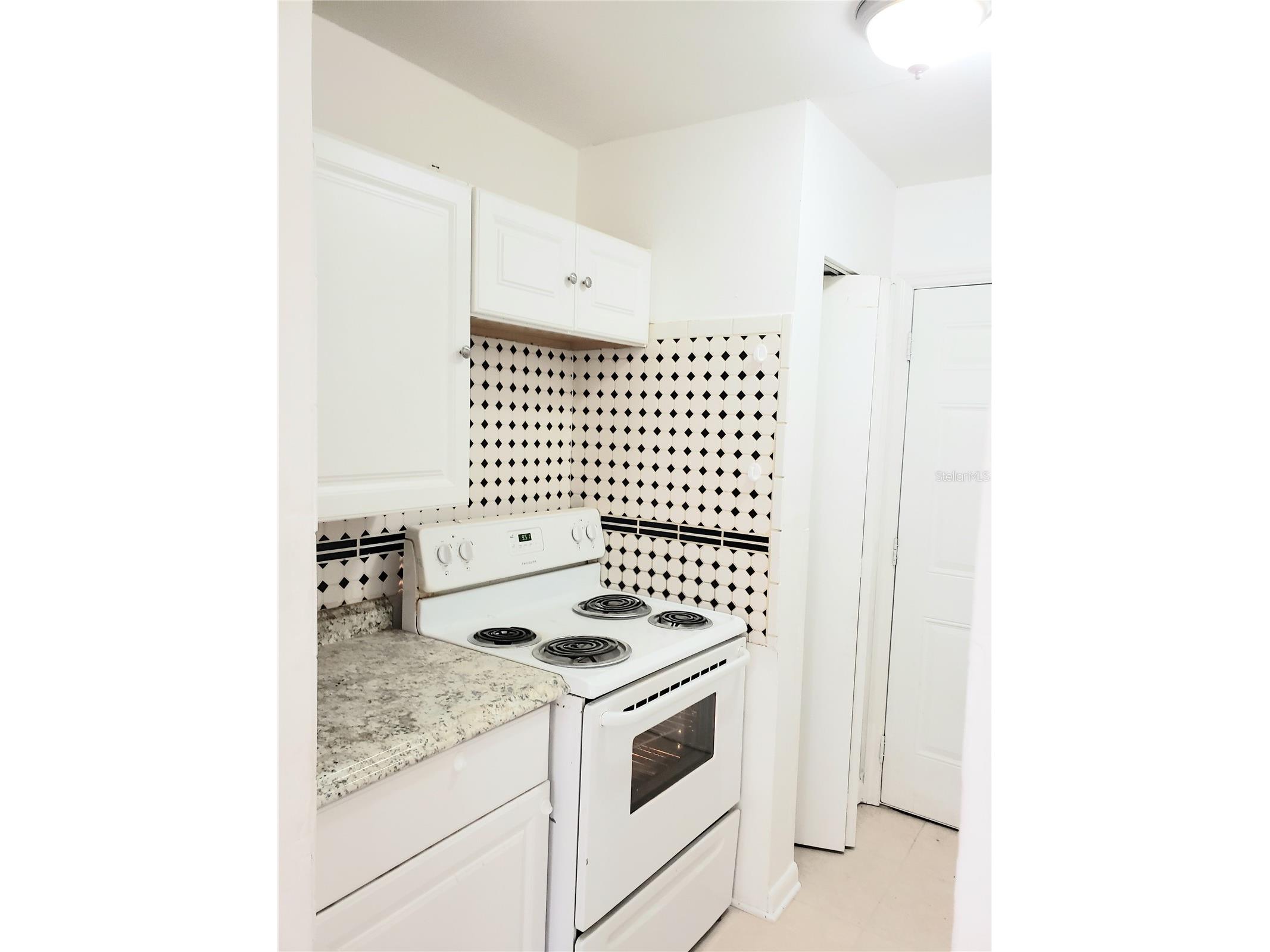 8215 Klondyke Street Tampa FL 33604 TB8483002 image3