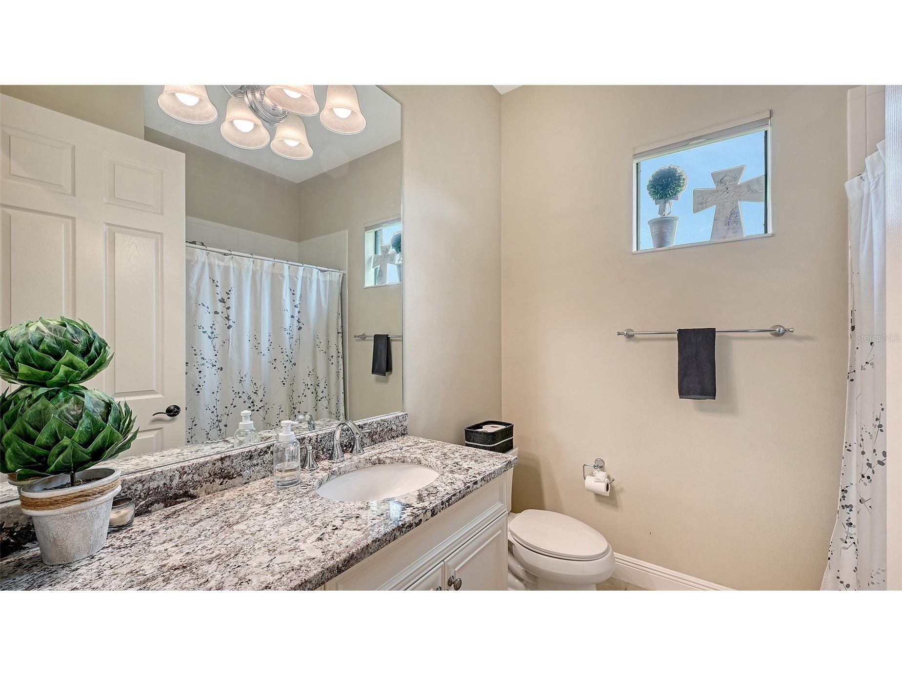 8215 Larkspur Circle Sarasota FL 34241 A4695730 image29