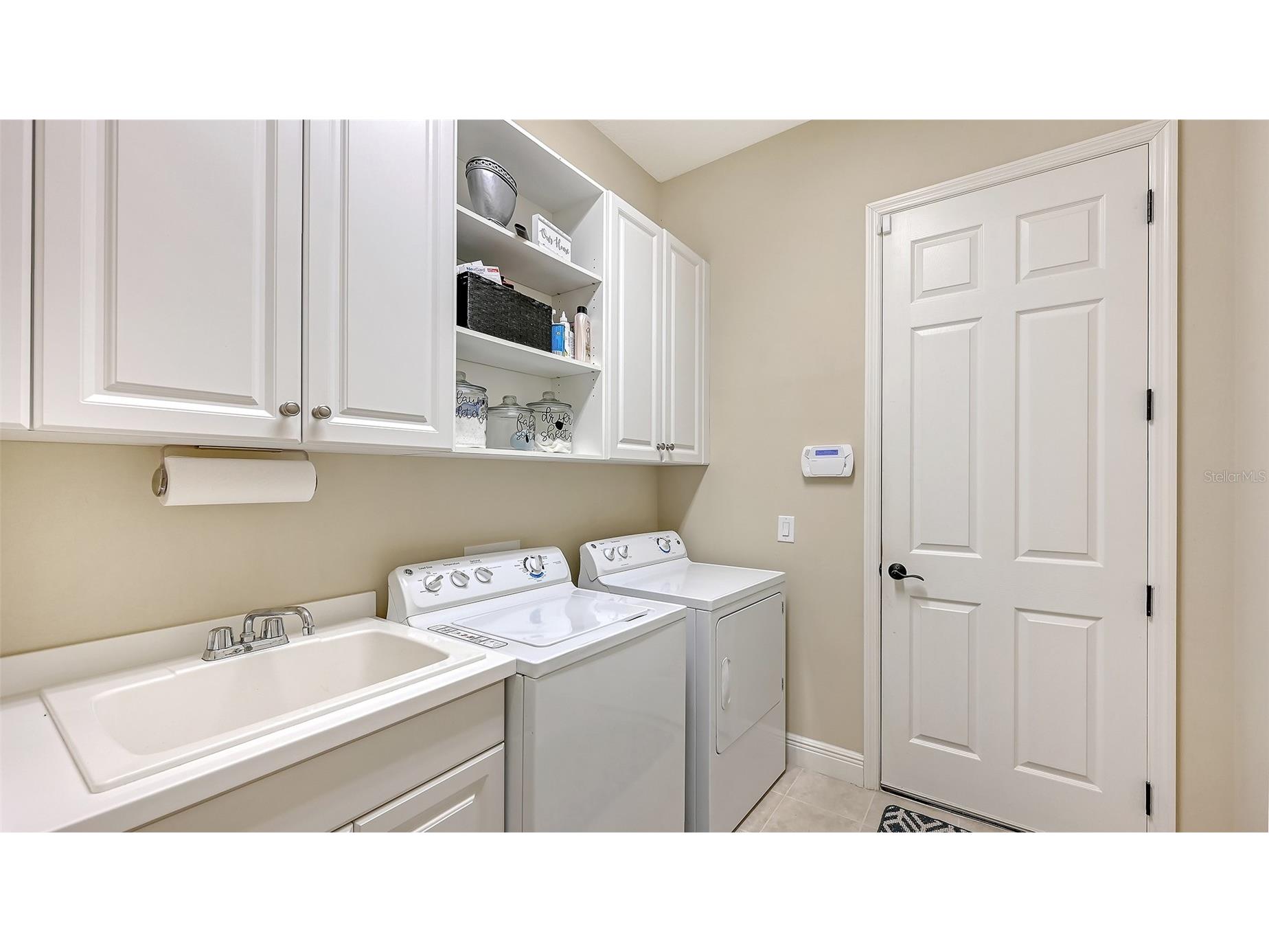 8215 Larkspur Circle Sarasota FL 34241 A4695730 image38
