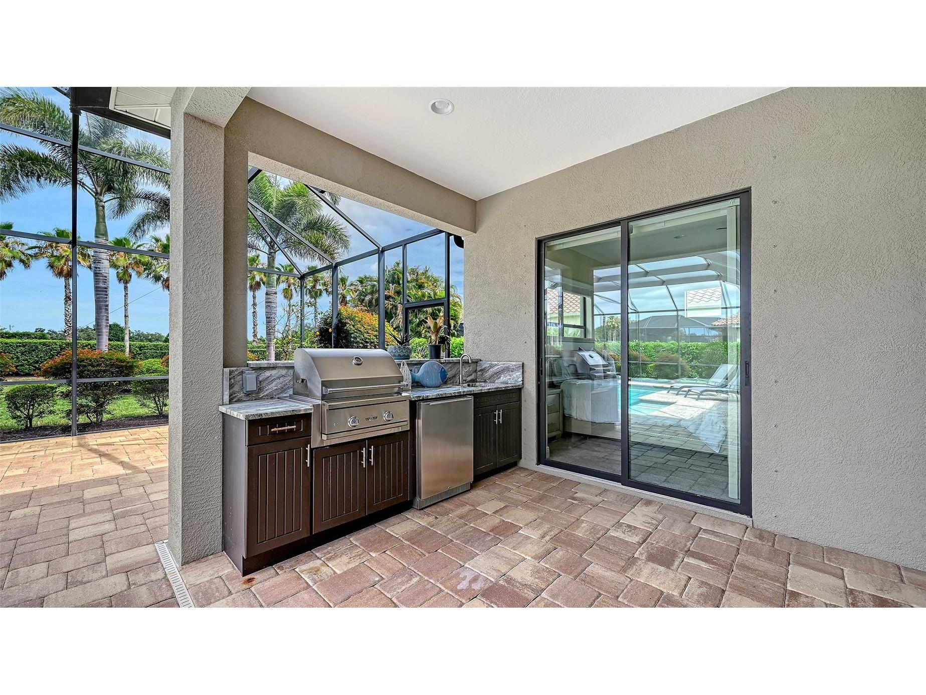 8215 Larkspur Circle Sarasota FL 34241 A4695730 image41
