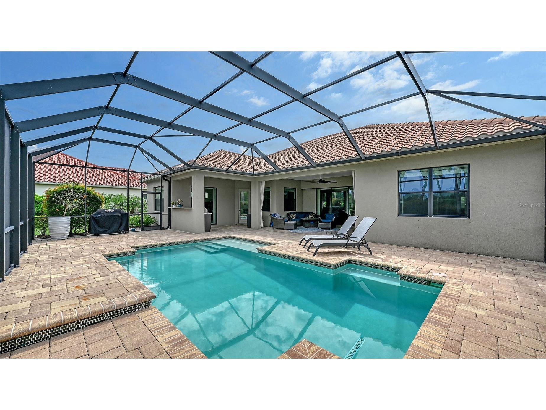 8215 Larkspur Circle Sarasota FL 34241 A4695730 image50