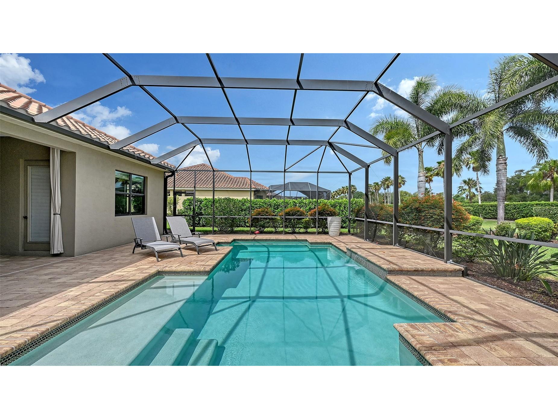 8215 Larkspur Circle Sarasota FL 34241 A4695730 image52