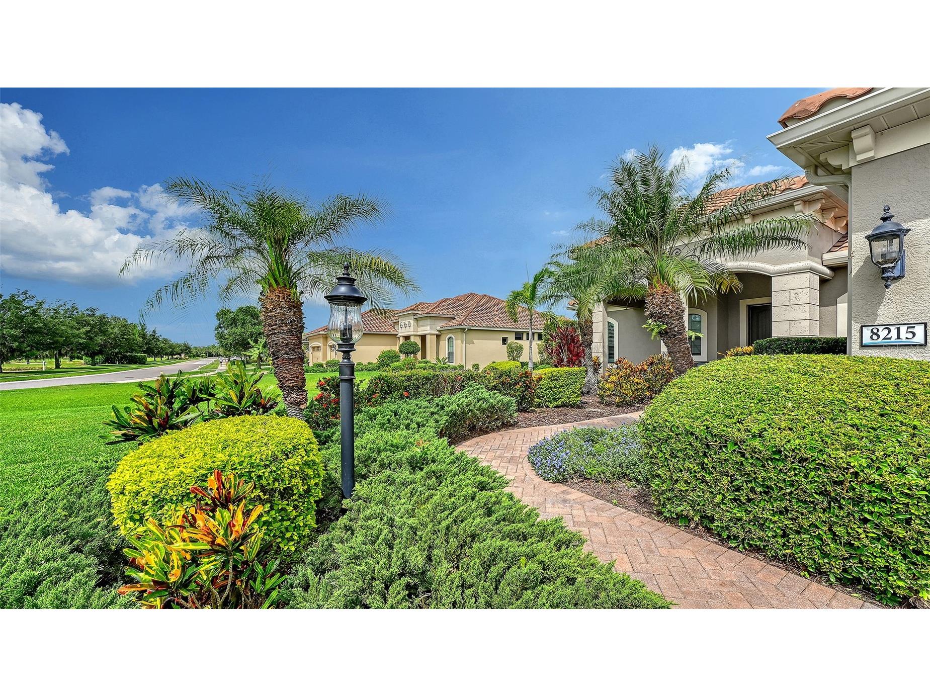 8215 Larkspur Circle Sarasota FL 34241 A4695730 image68