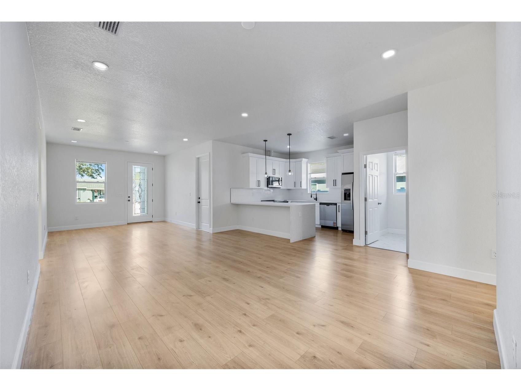 8215 N 18th Street Tampa FL 33604 TB8463741 image8