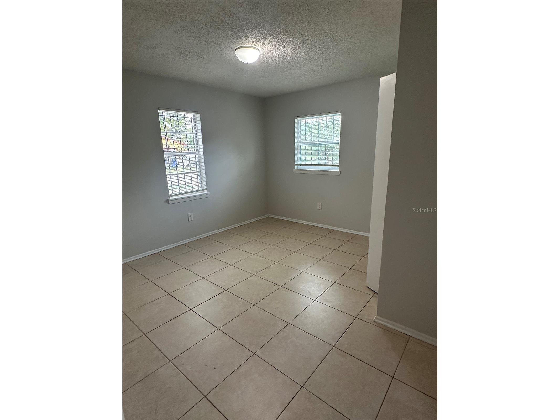 8215 N Klondyke Street Tampa FL 33604 TB8527509 image7