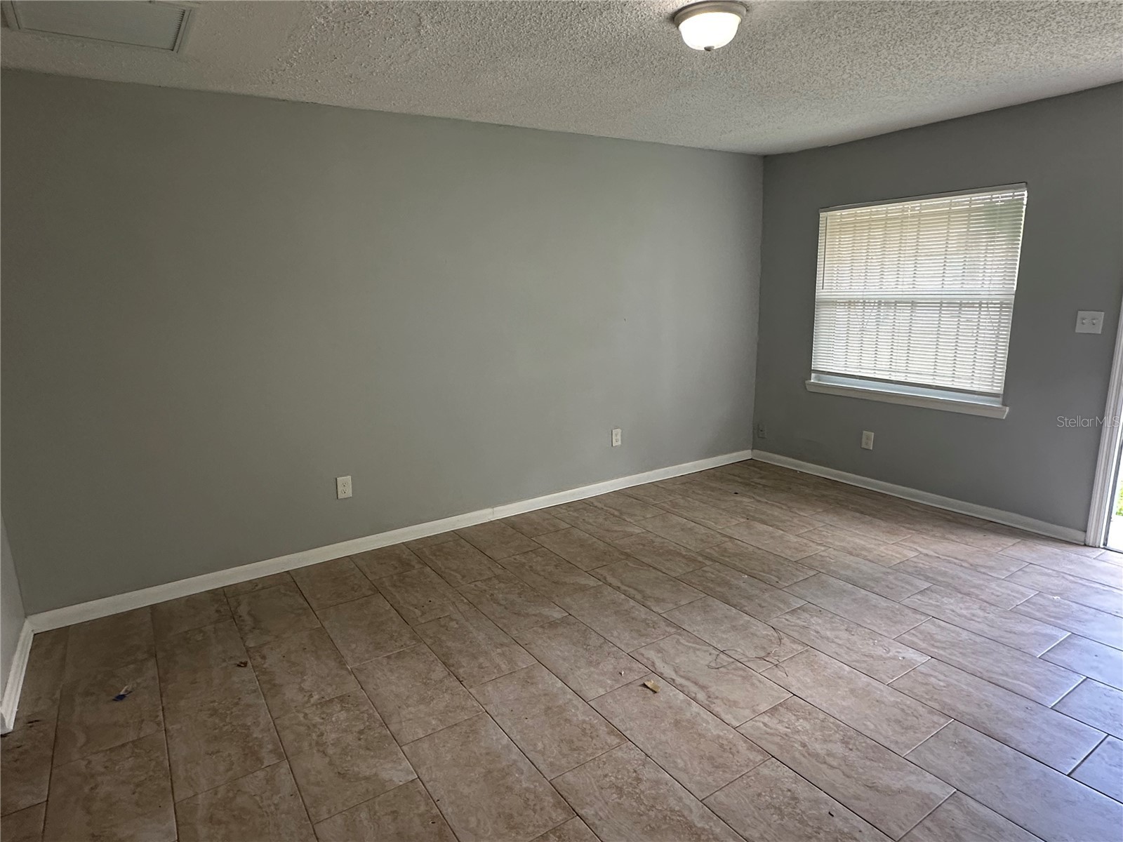 8215 N Klondyke Street Tampa FL 33604 TB8527509 image9