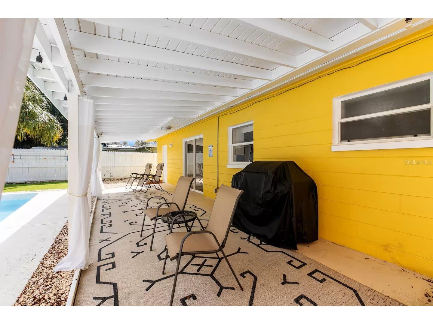 8215 Quail Road Seminole FL 33777 TB8484046 image17