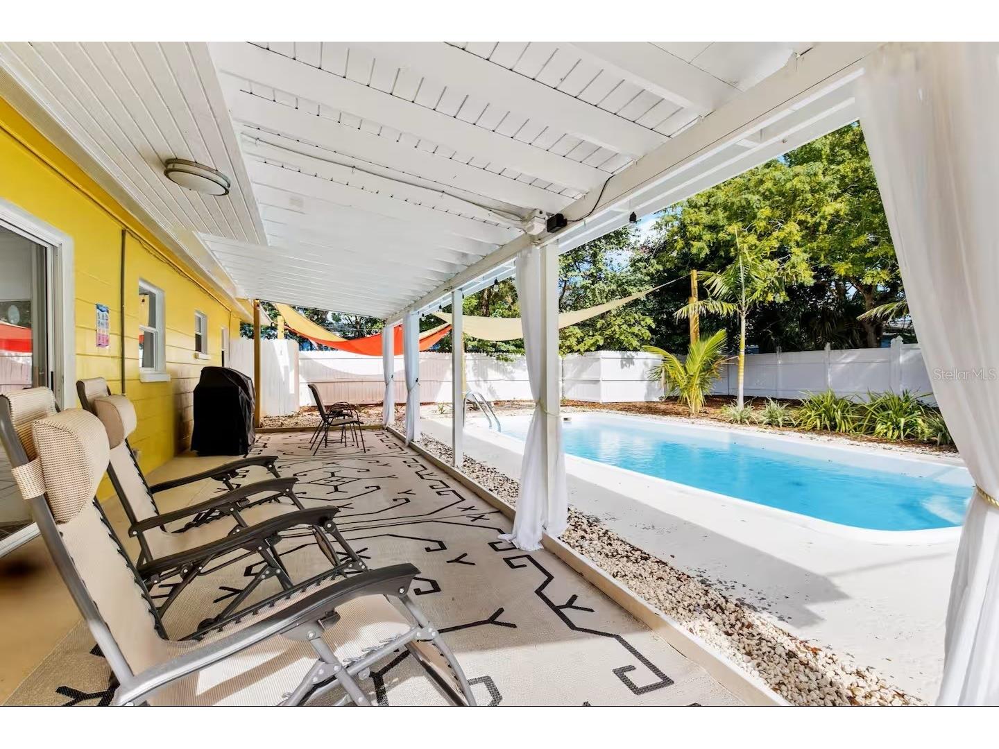 8215 Quail Road Seminole FL 33777 TB8484046 image2
