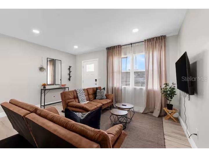 8215 Quail Road Seminole FL 33777 TB8484046 image9