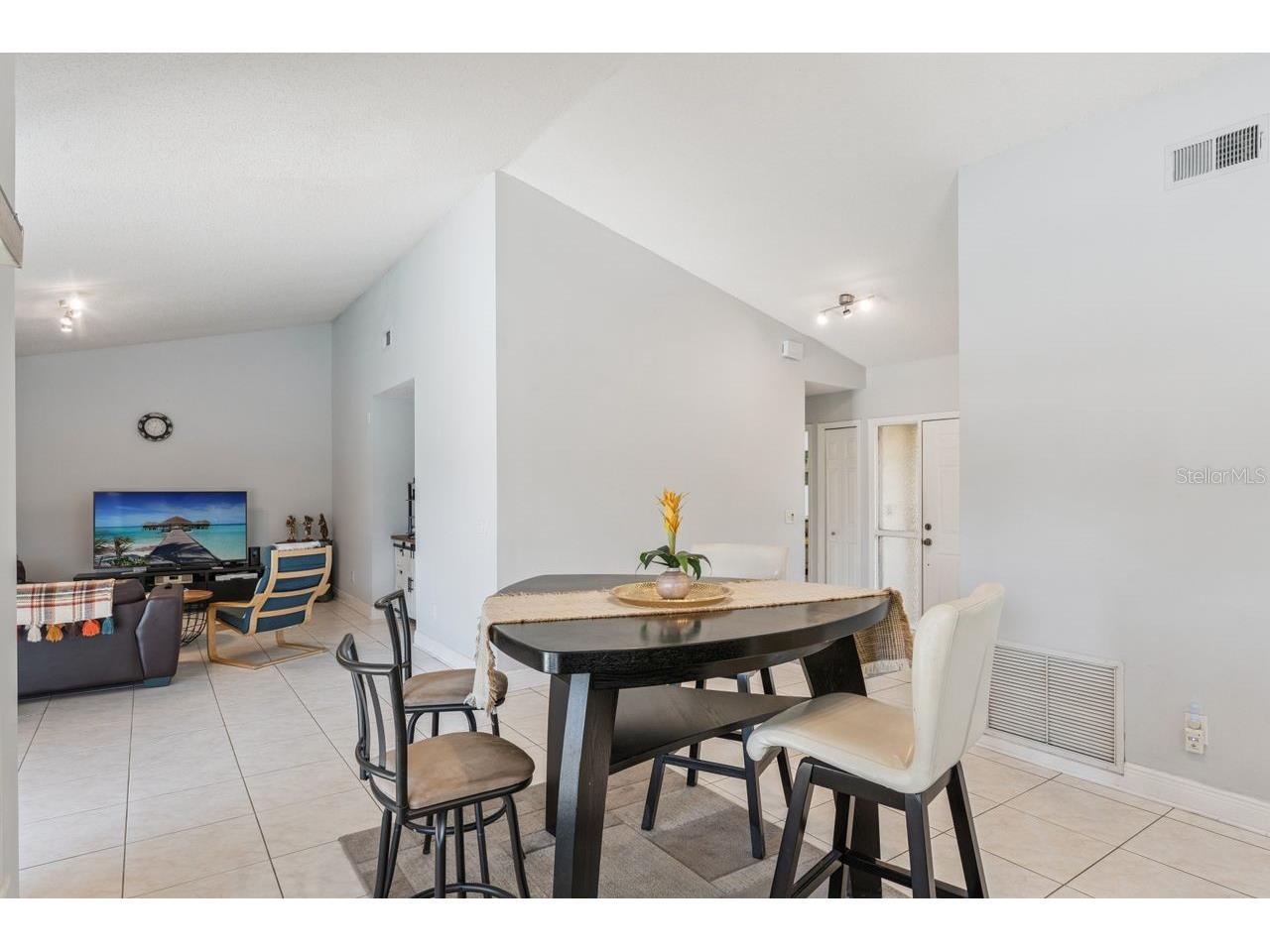 8215 Rolla Court Orlando FL 32836 - Sand Lake O6373820 image10