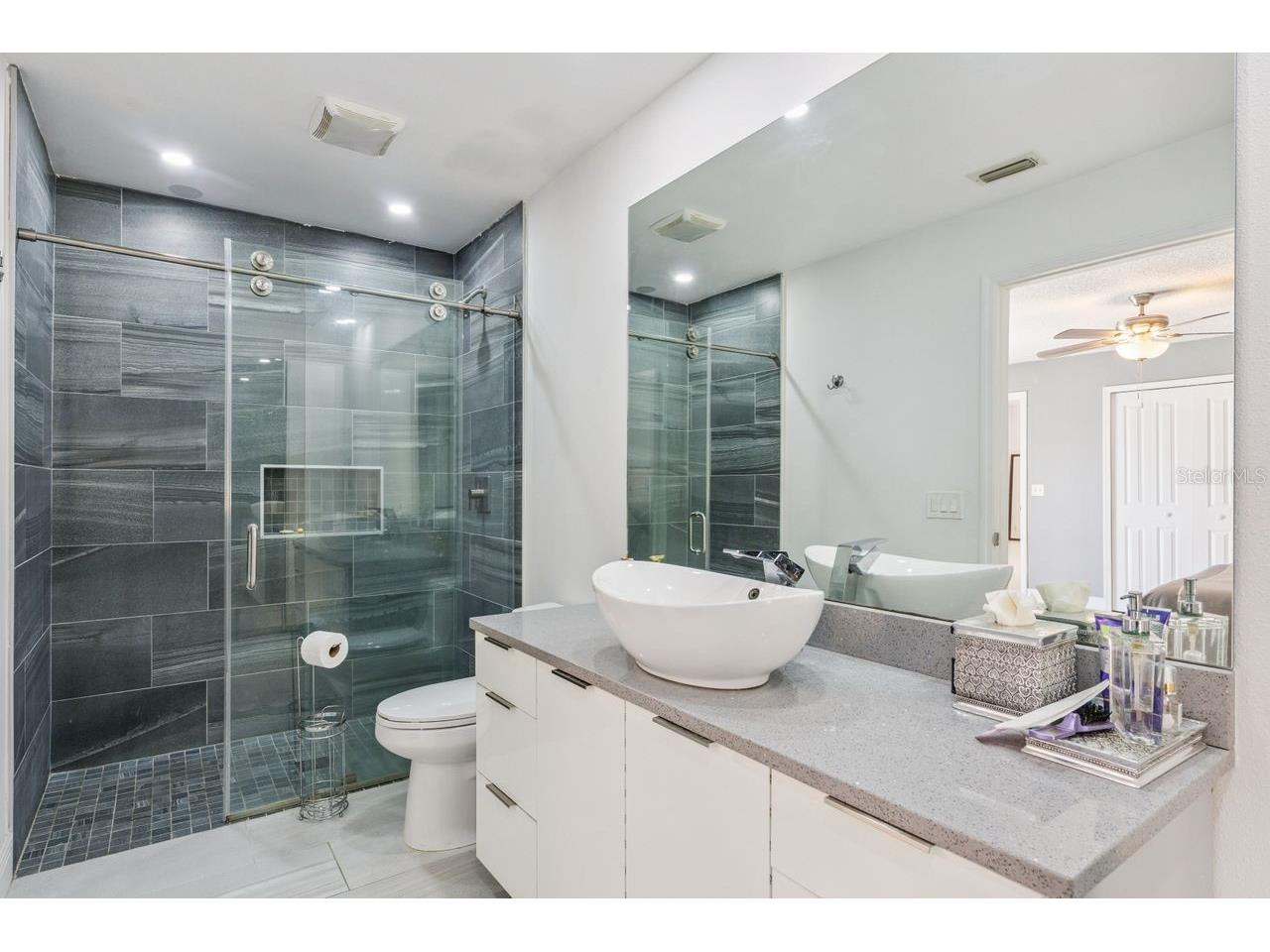 8215 Rolla Court Orlando FL 32836 - Sand Lake O6373820 image6