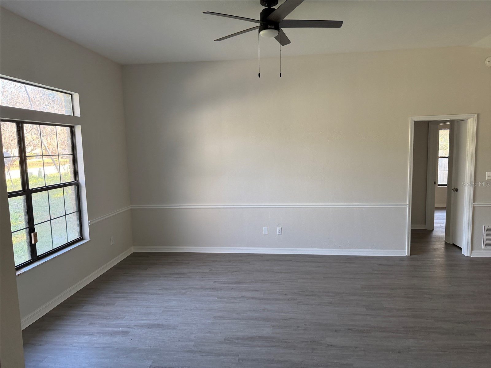 8215 SW 57th Place Gainesville FL 32608 OM717933 image5