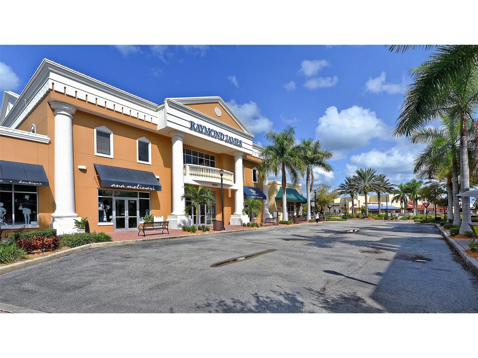 8215 Waterview Boulevard Lakewood Ranch FL 34202 A4684289 image70