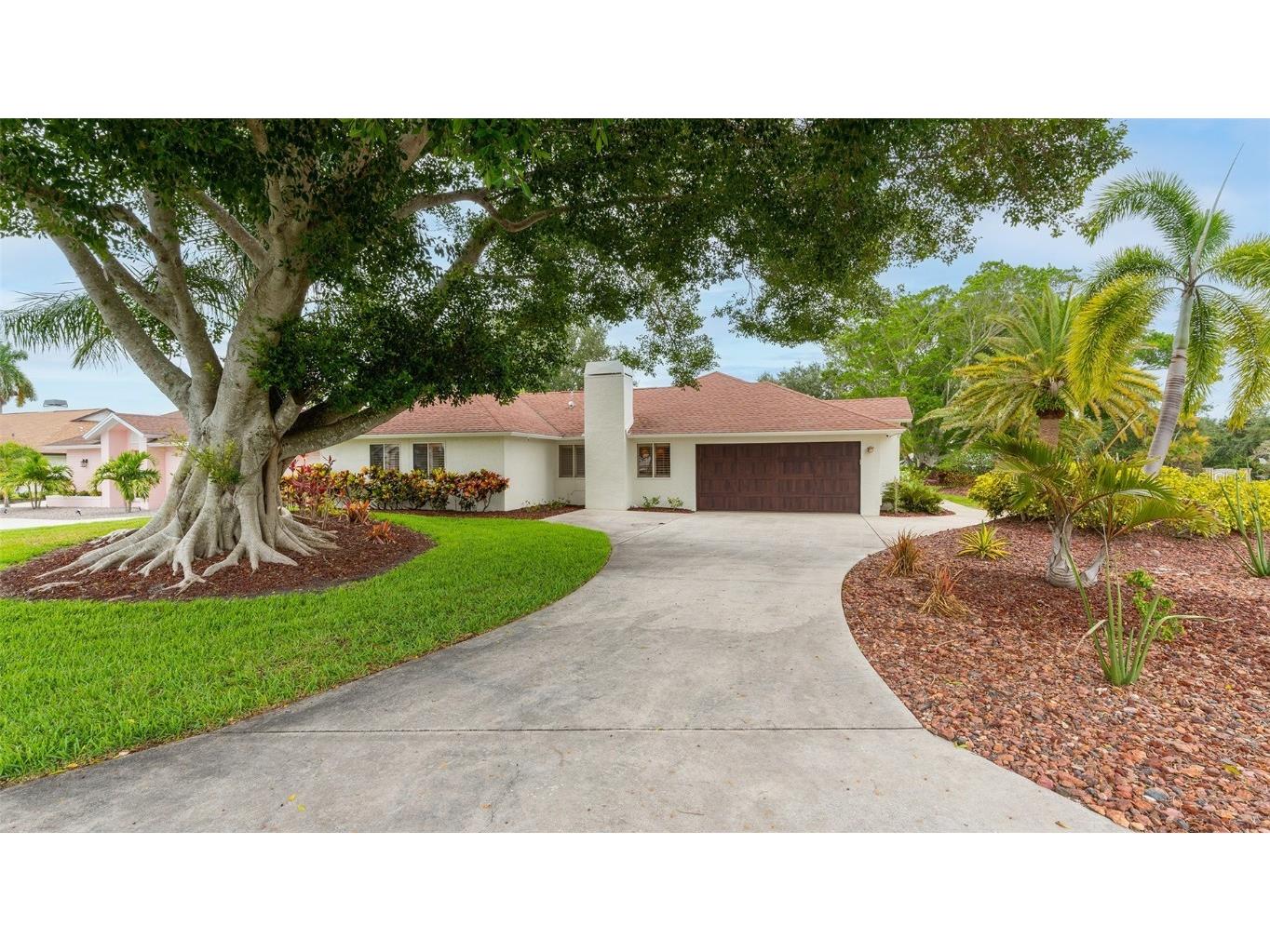 8216 9th Avenue Drive NW Bradenton FL 34209 A4575177 image1