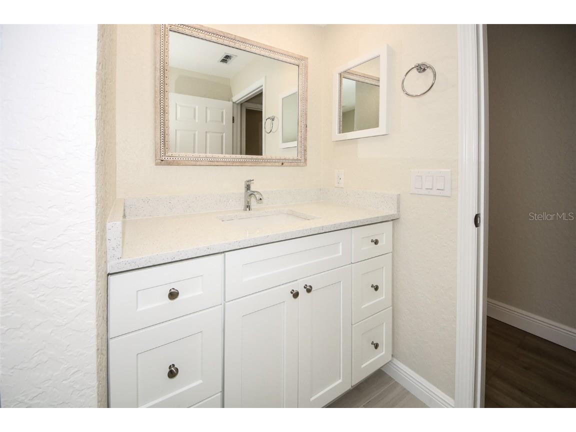 8216 Coral Creek Loop Hudson FL 34667 W7880501 image28