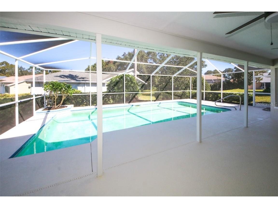 8216 Coral Creek Loop Hudson FL 34667 W7880501 image3