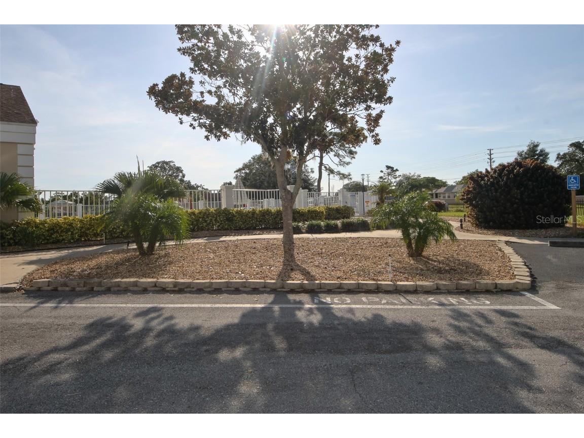 8216 Coral Creek Loop Hudson FL 34667 W7880501 image47