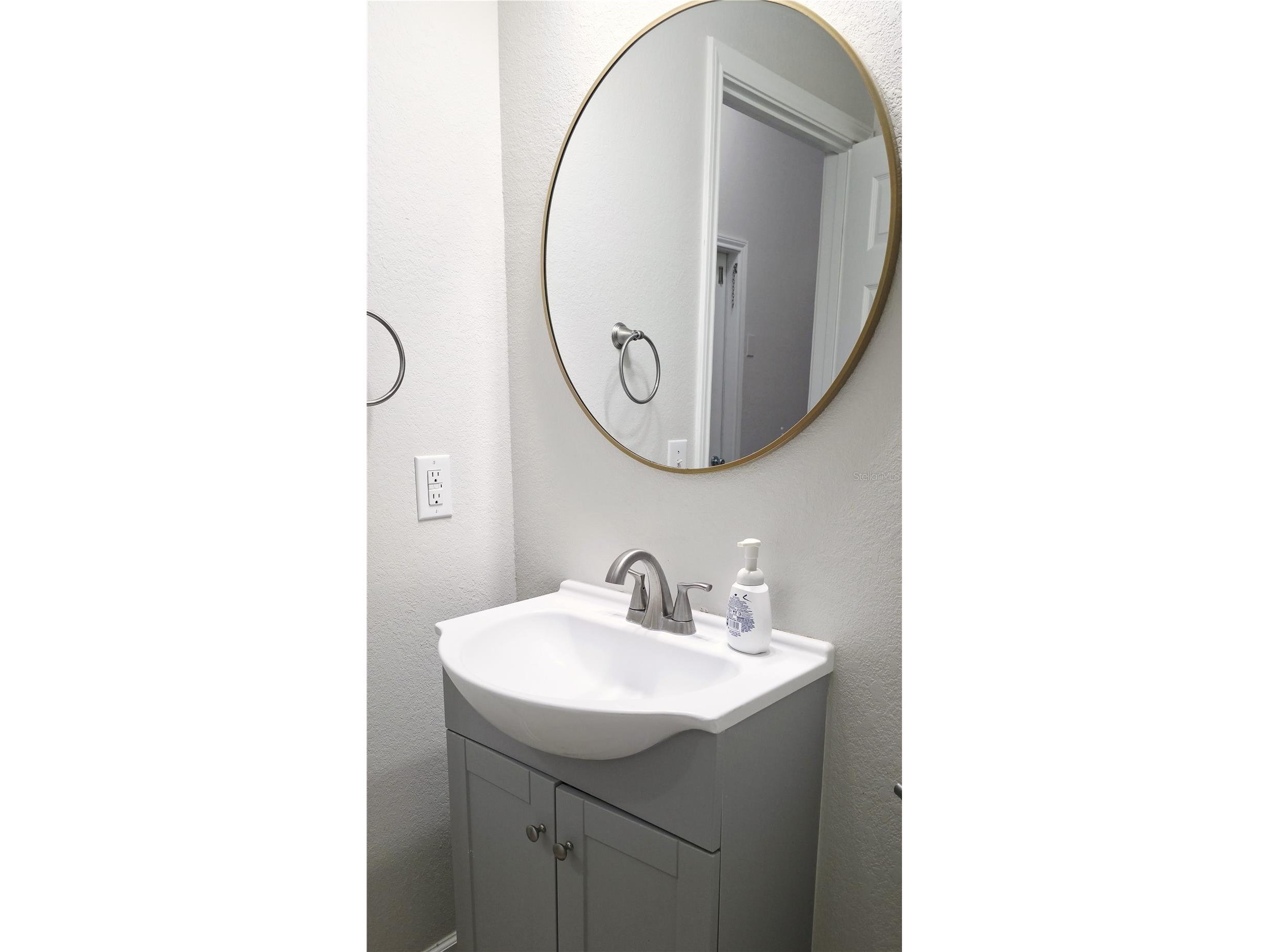 8216 Downpatrick Court Tampa FL 33610 TB8504482 image19