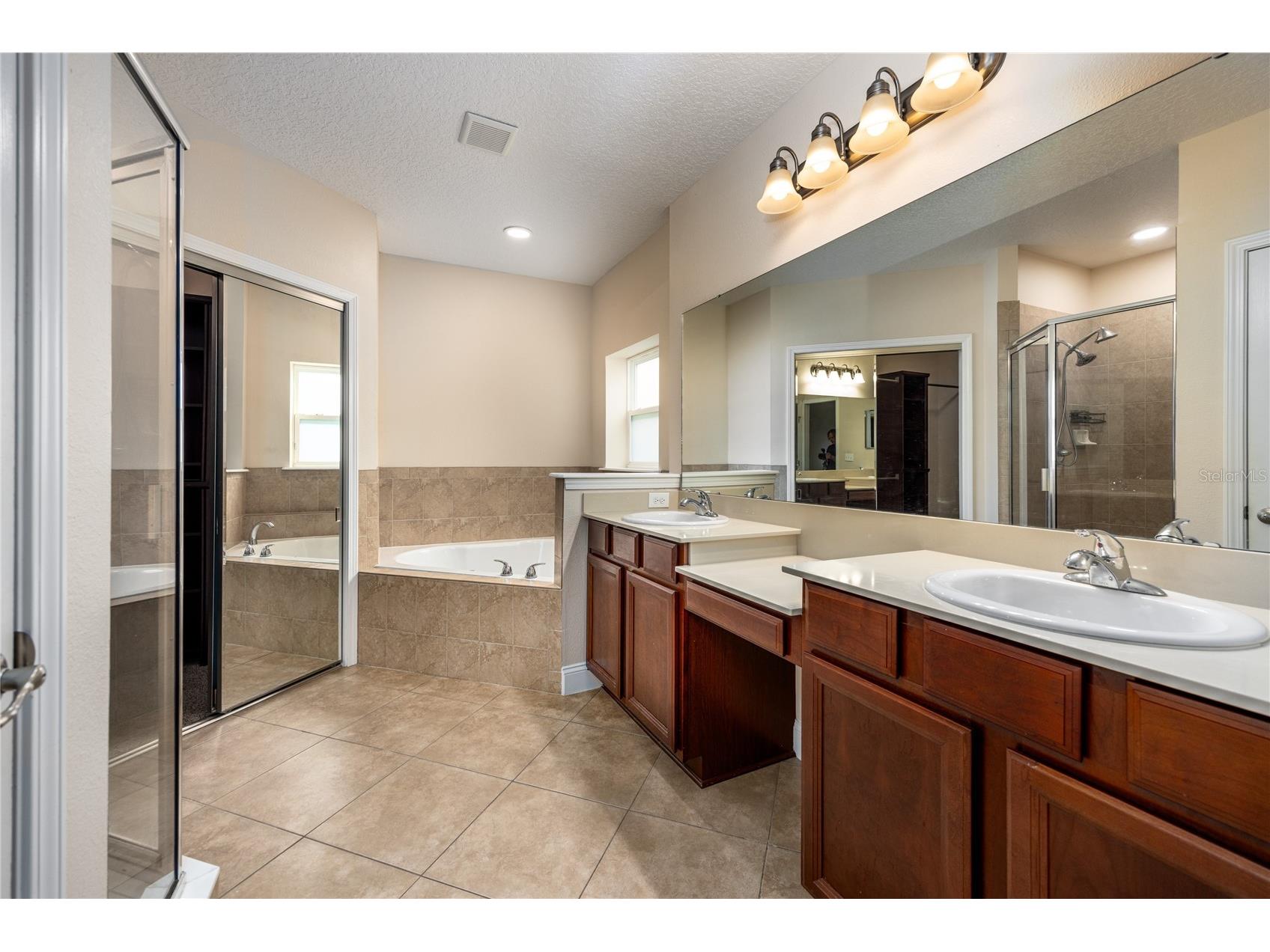 8216 NW 54th Street Gainesville FL 32653 GC536433 image36