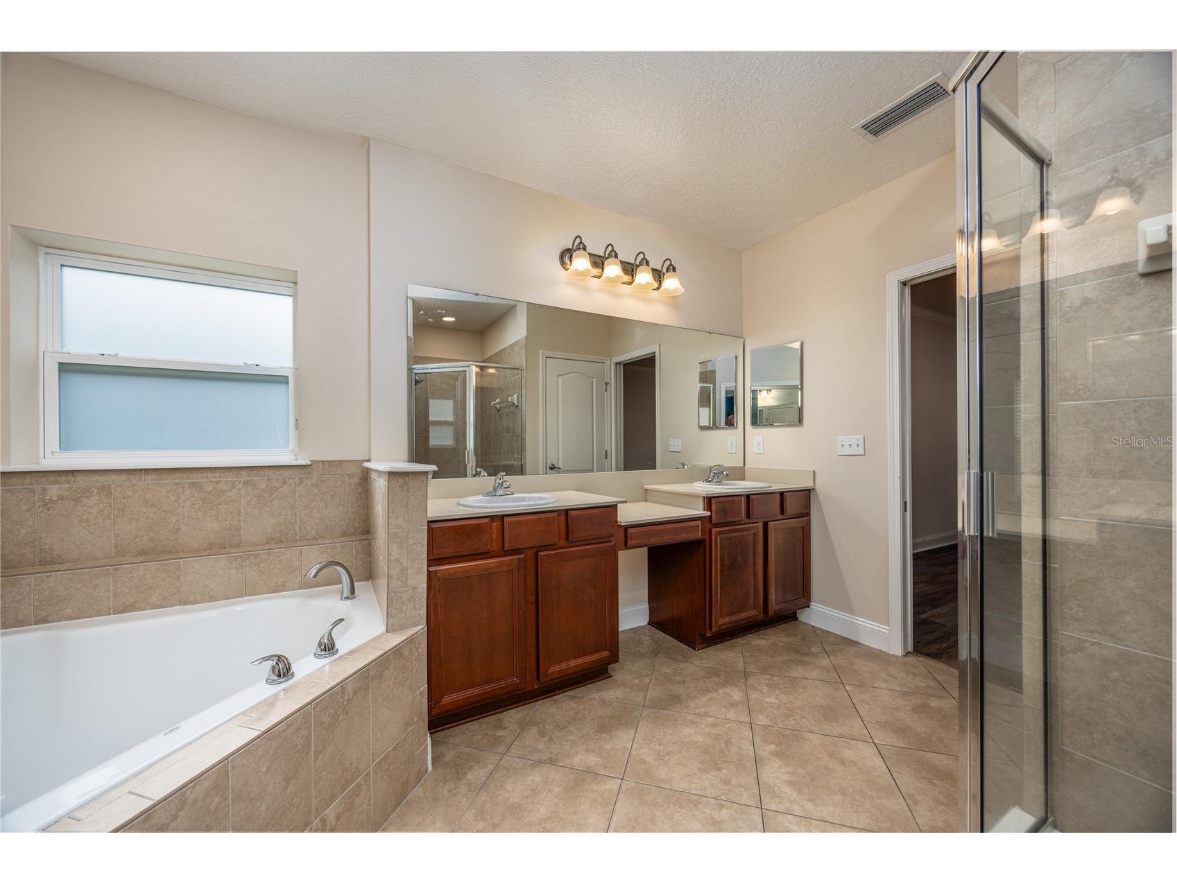 8216 NW 54th Street Gainesville FL 32653 GC536433 image38