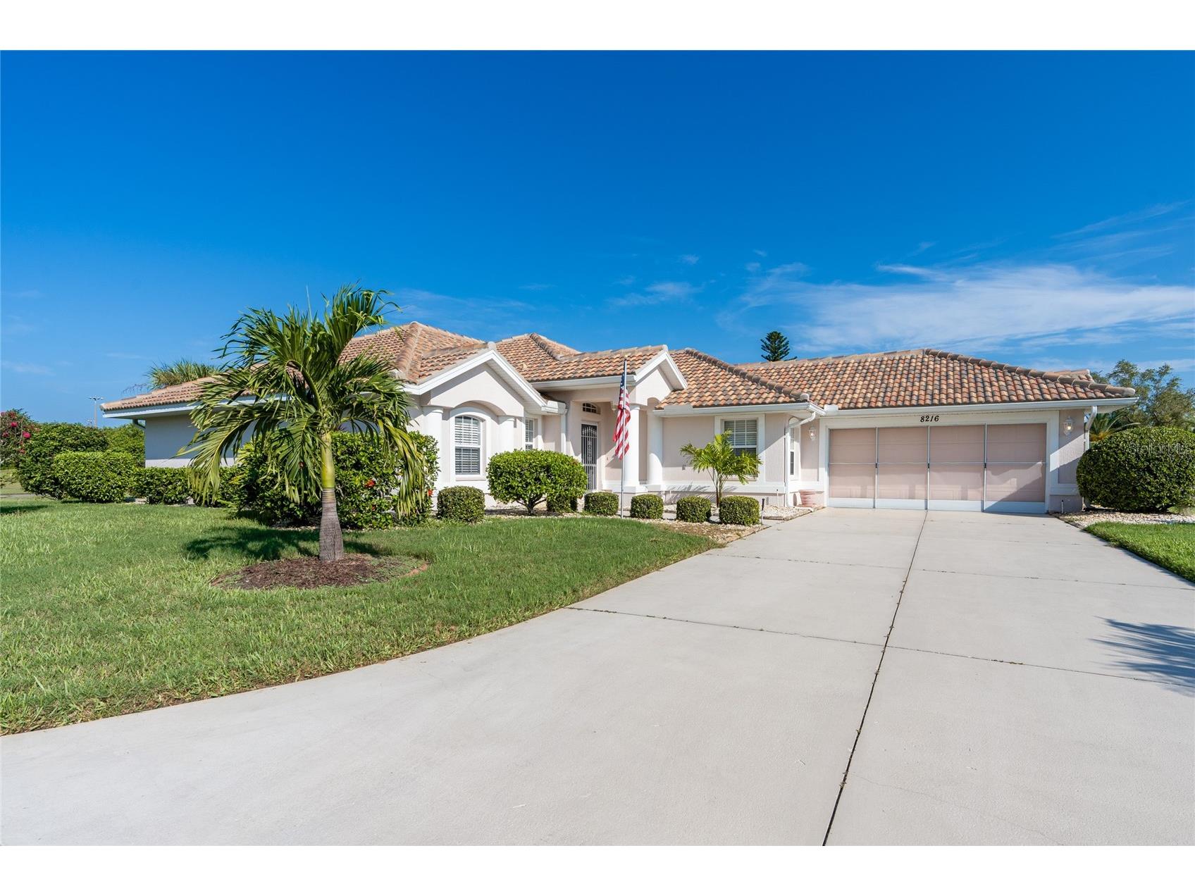 8216 Parkside Drive Englewood FL 34224 D6138219 image1